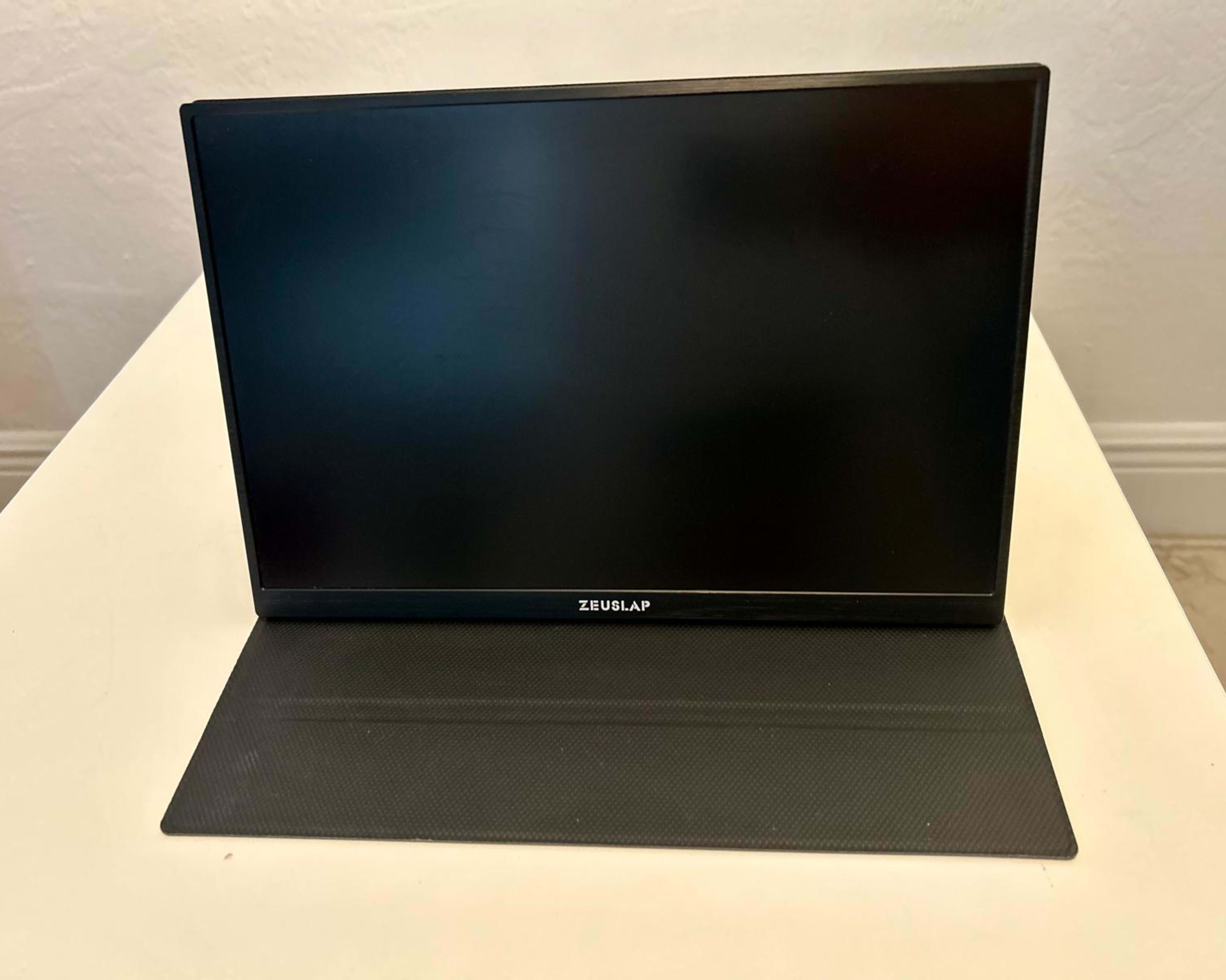 HP EliteDesk 800 G6 (Year 2022) i5 10500T 2.3 Ghz | Jawa HP EliteDesk 800 G6 (Year 2022) i5 10500T 2.3 Ghz | Jawa