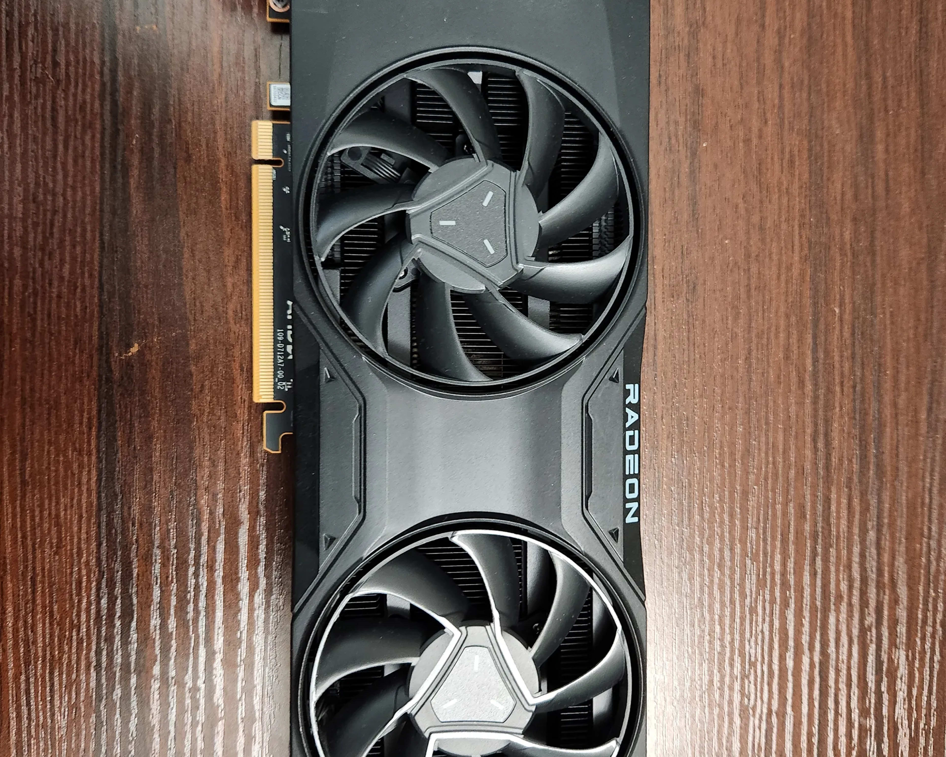 Like New/Open Box: AMD RX 7800XT - 16 GB GDDR6