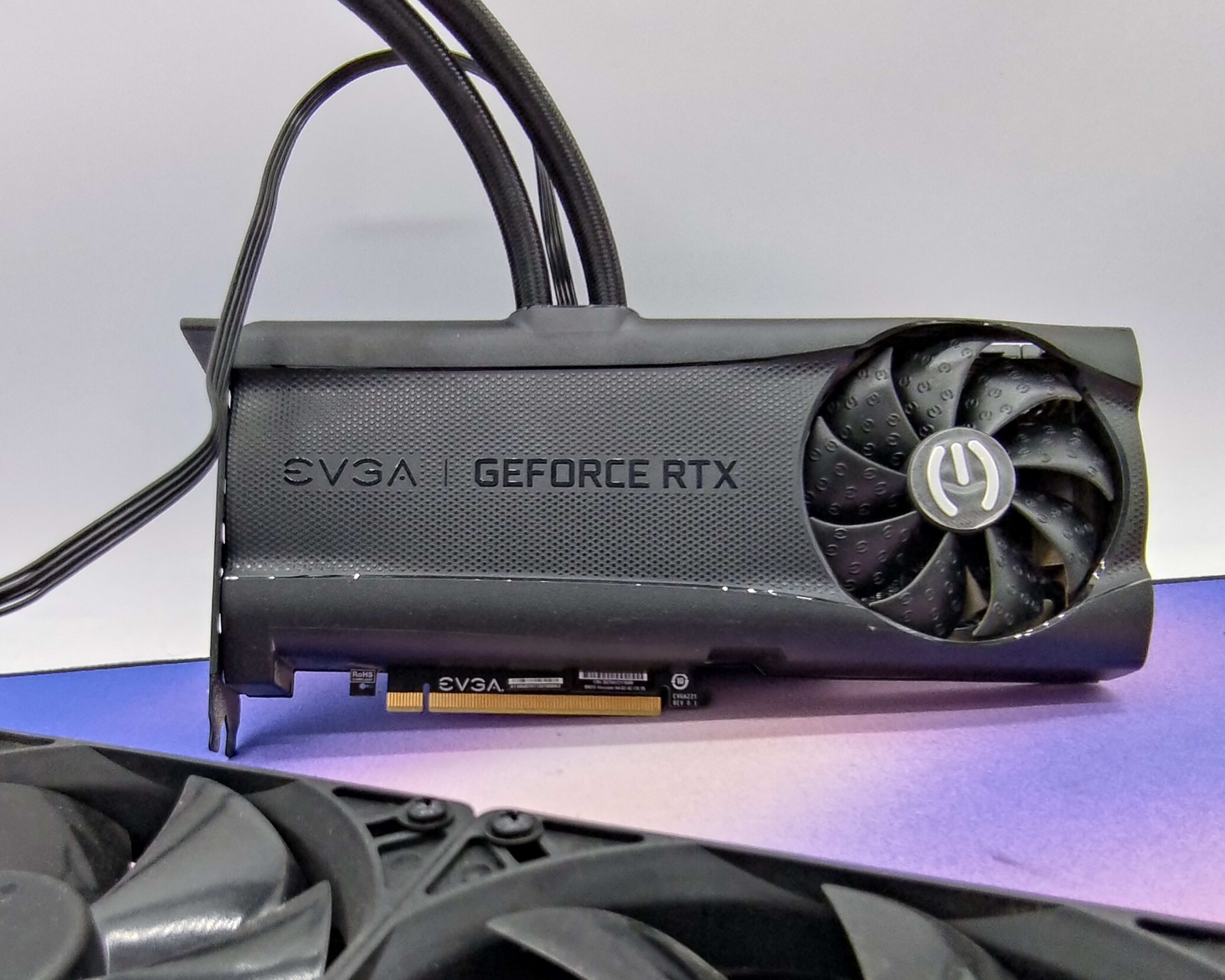 EVGA RTX 3090 XC3 Hybrid