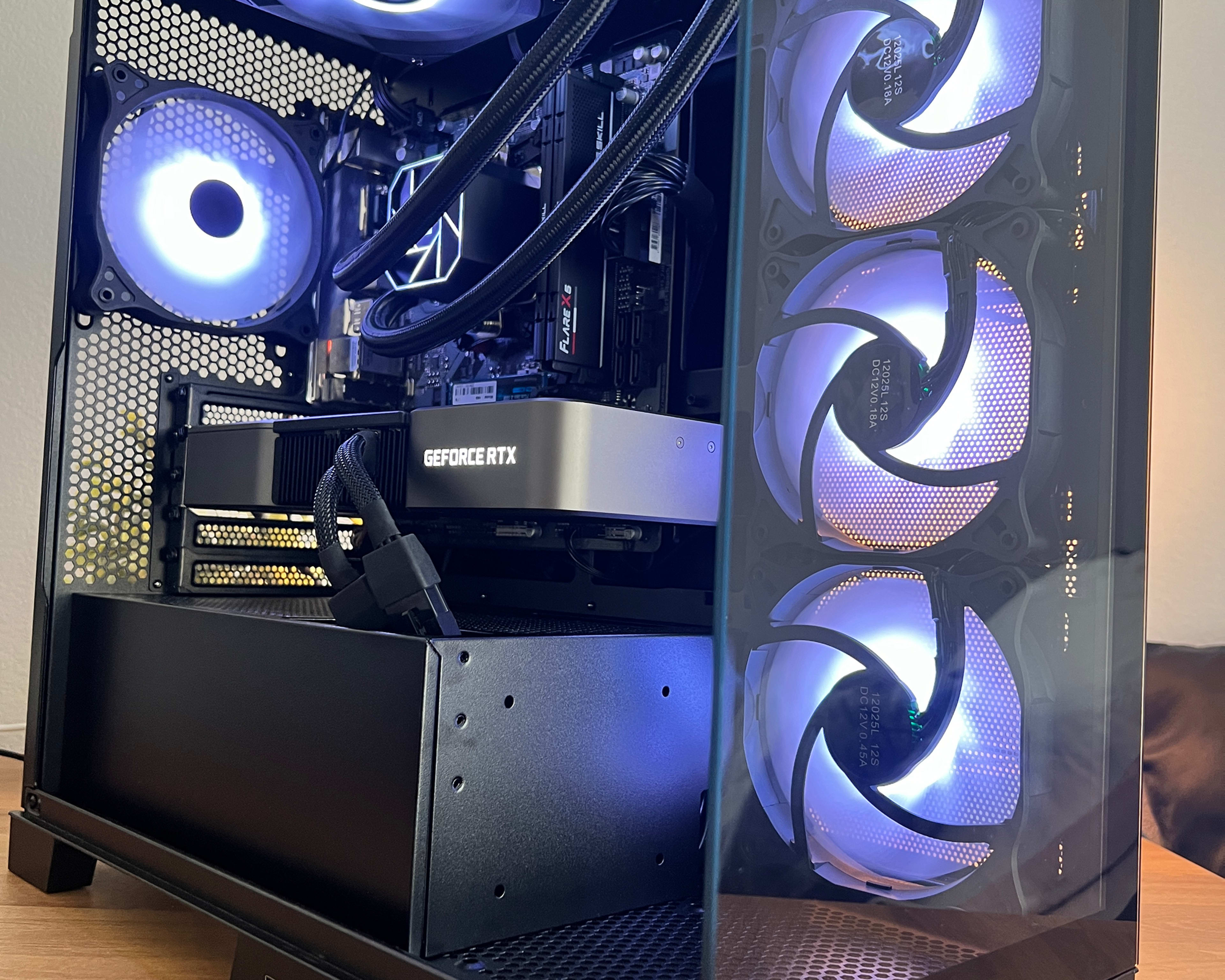 RTX 3080 | Ryzen 5 7600x | 32gb ram | 1tb m.2 SSD | Gaming PC