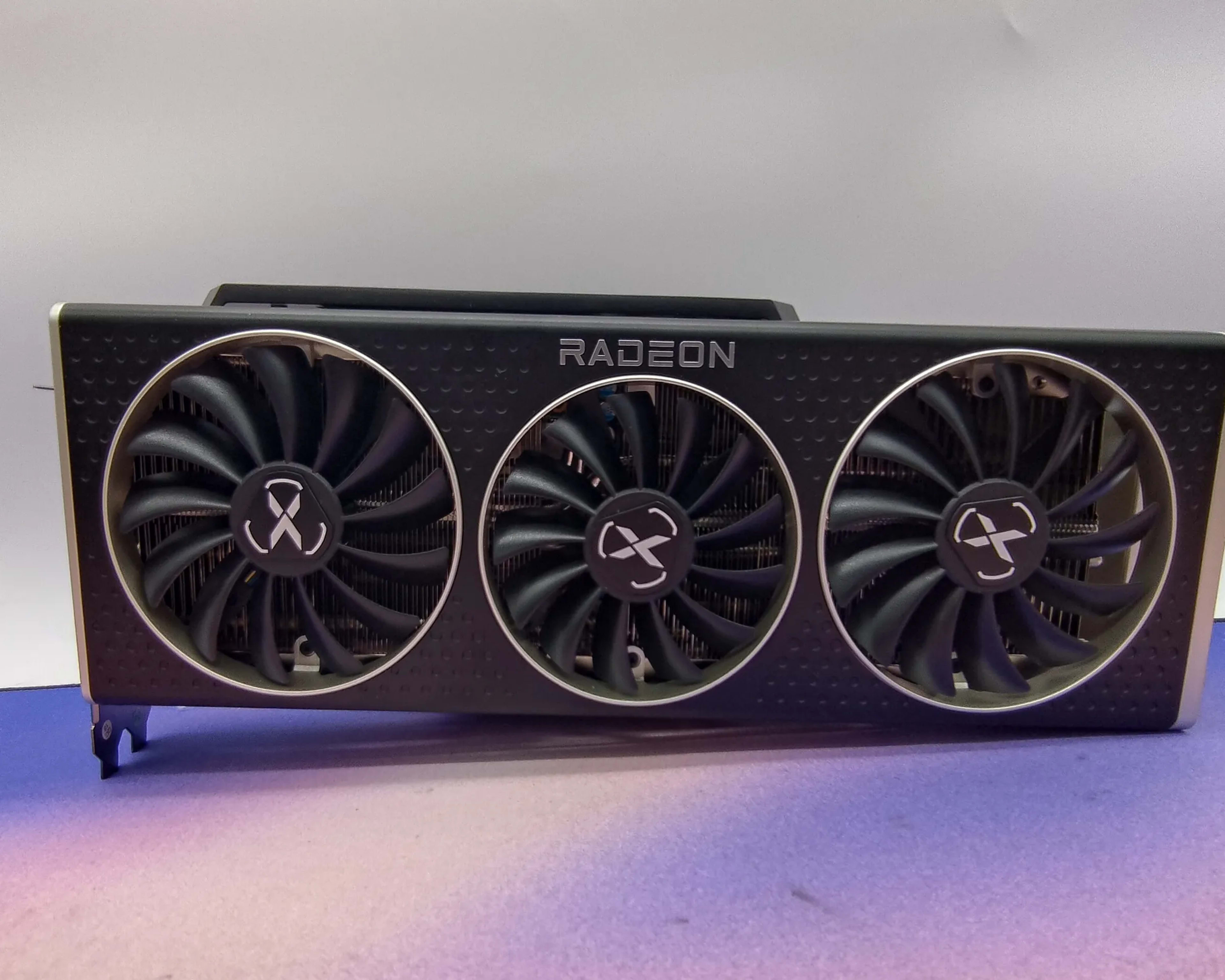 XFX Speedster Merc319 RX 6800XT