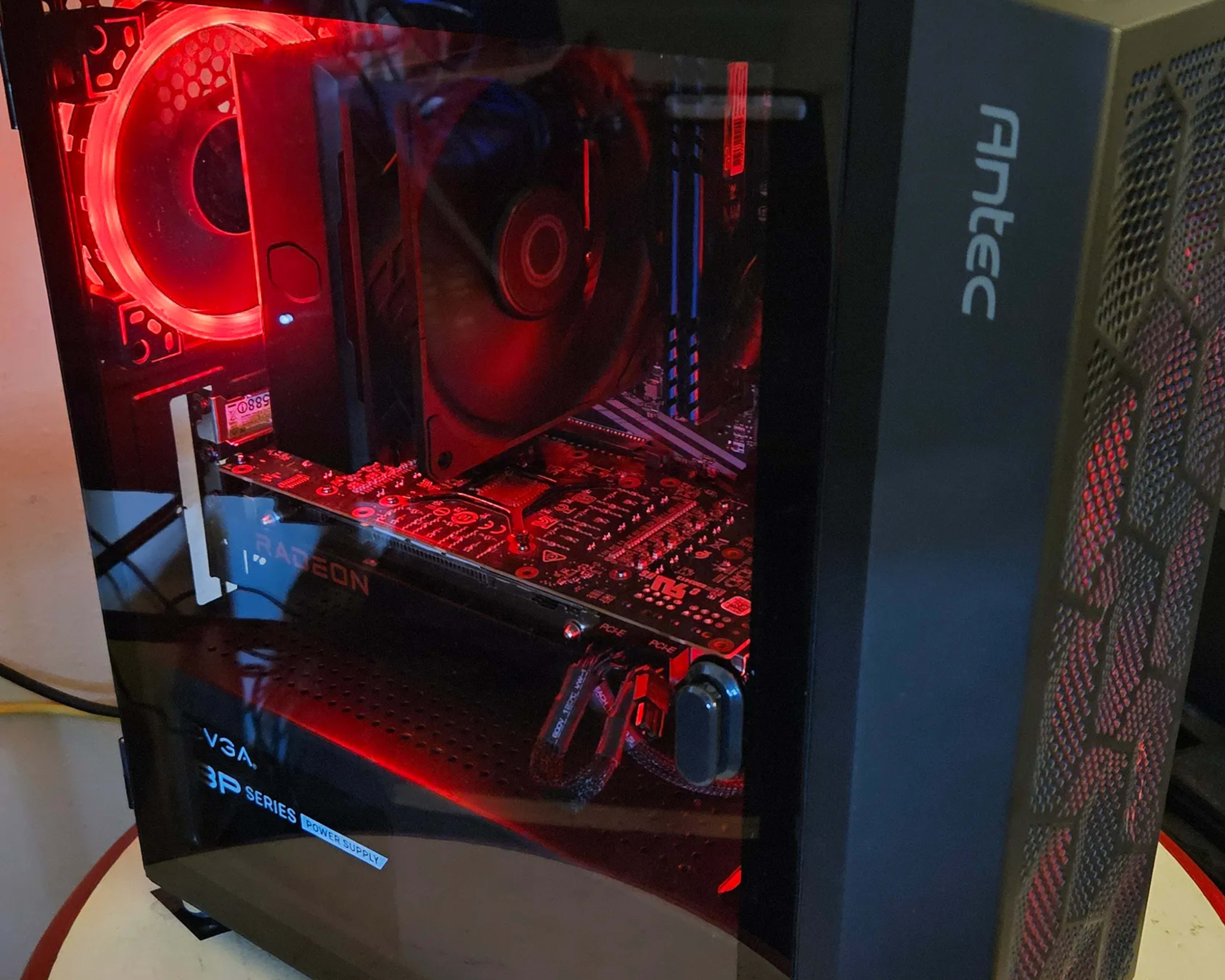 Ryzen Gaming PC. Ryzen 5 4500 | SP 16gb ddr4| A520m | 512gb SSD | Rx 6700xt | 650 Watt PSU.