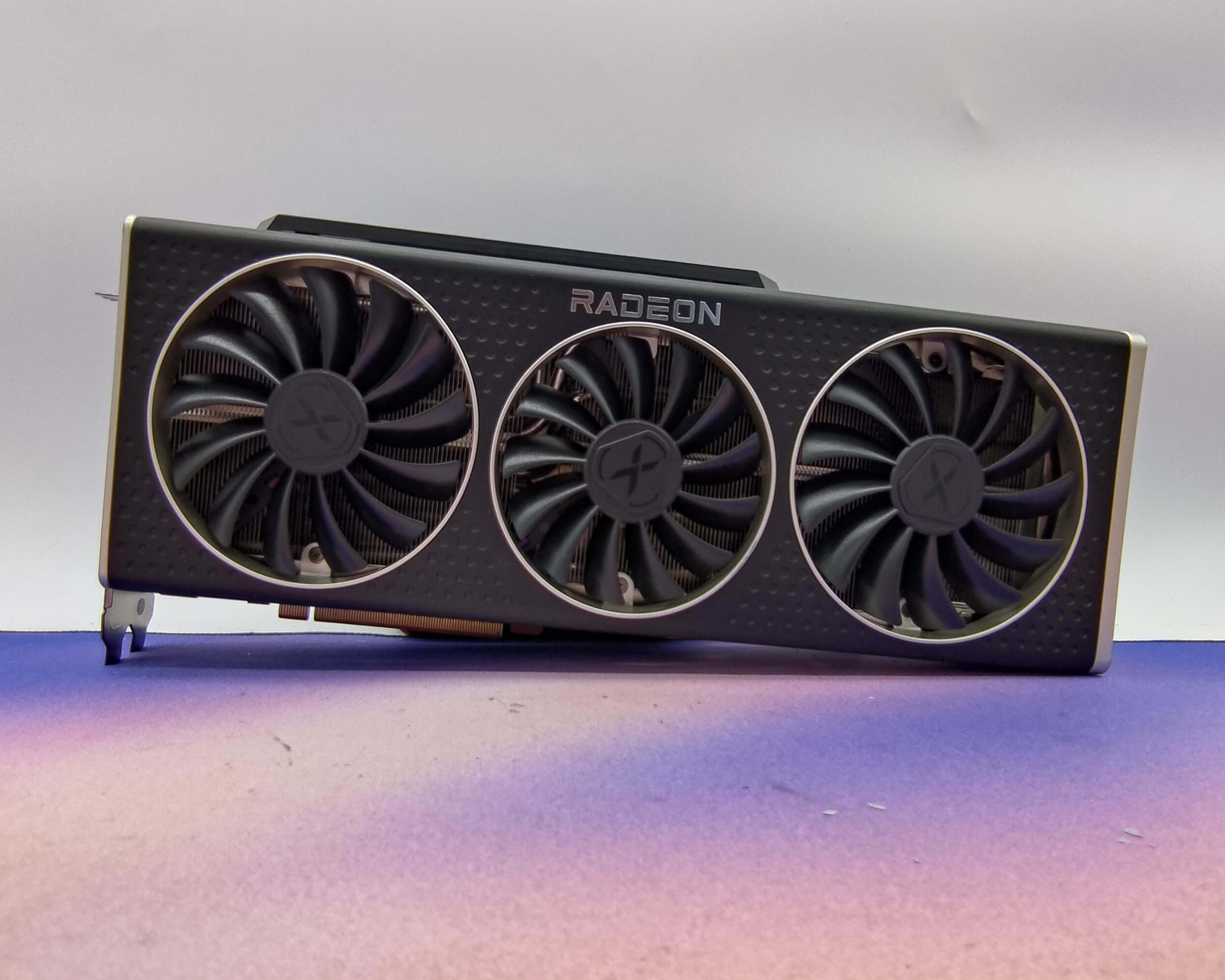 XFX Speedster MERC 319 RX 6950XT