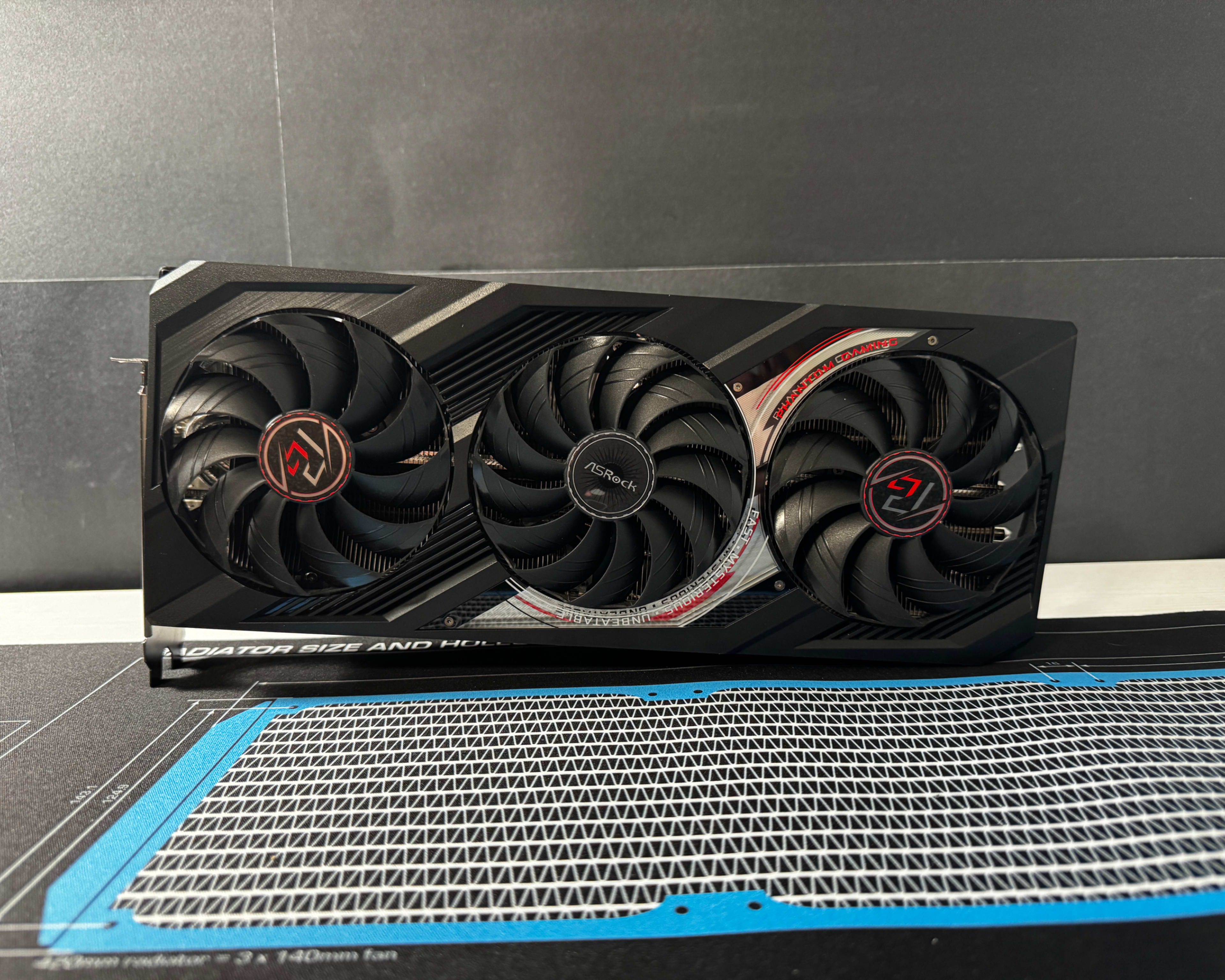 PowerColor Red Devil AMD Radeon RX 6900 XT 16GB GDDR6 PowerColor Red Devil AMD Radeon RX 6900 XT 16GB GDDR6