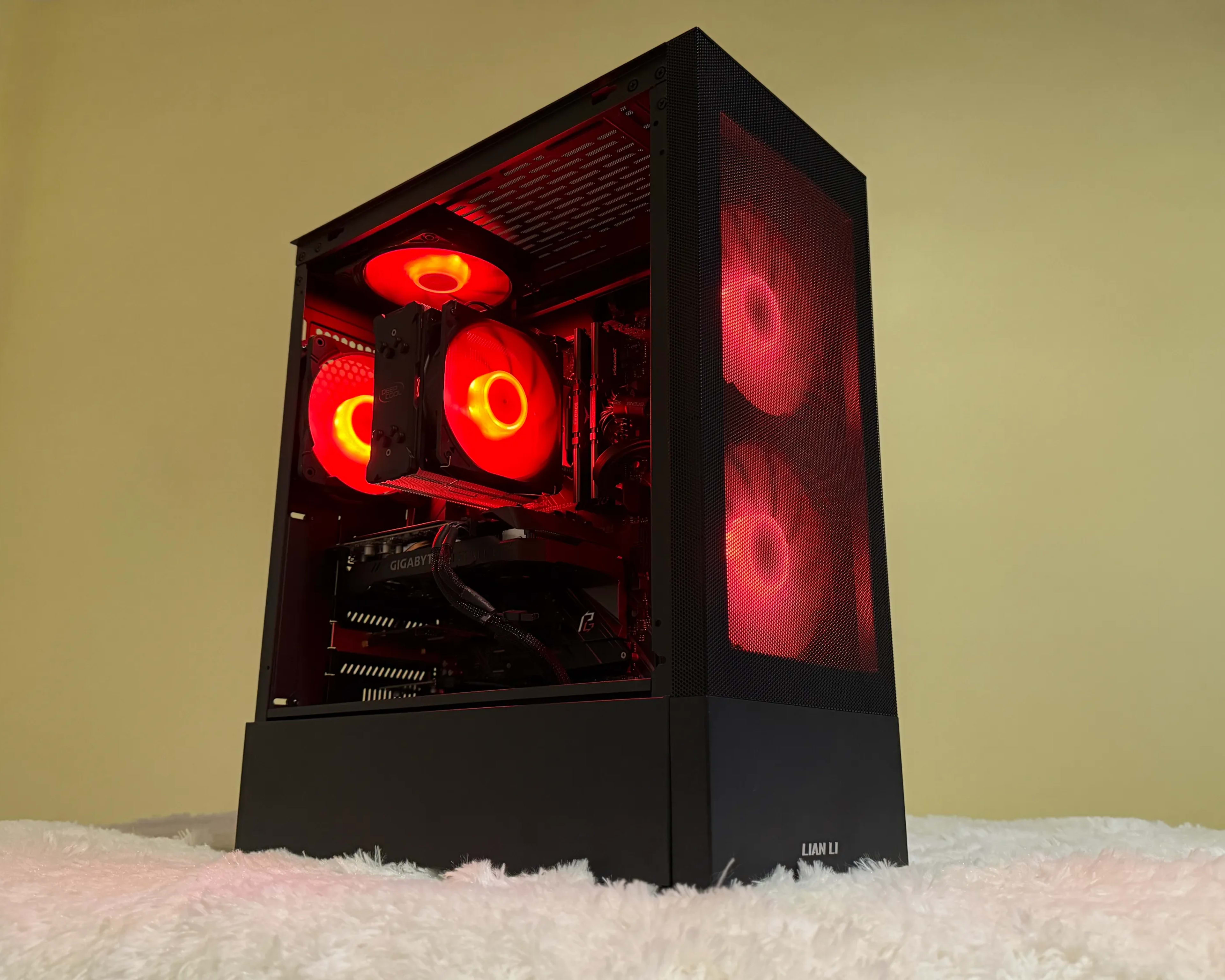 Gaming PC – Ryzen 7 2700X,RTX 2070 Super, 32GB Ram,360GB SSD Gaming PC – Ryzen 7 2700X,RTX 2070 Super, 32GB Ram,360GB SSD