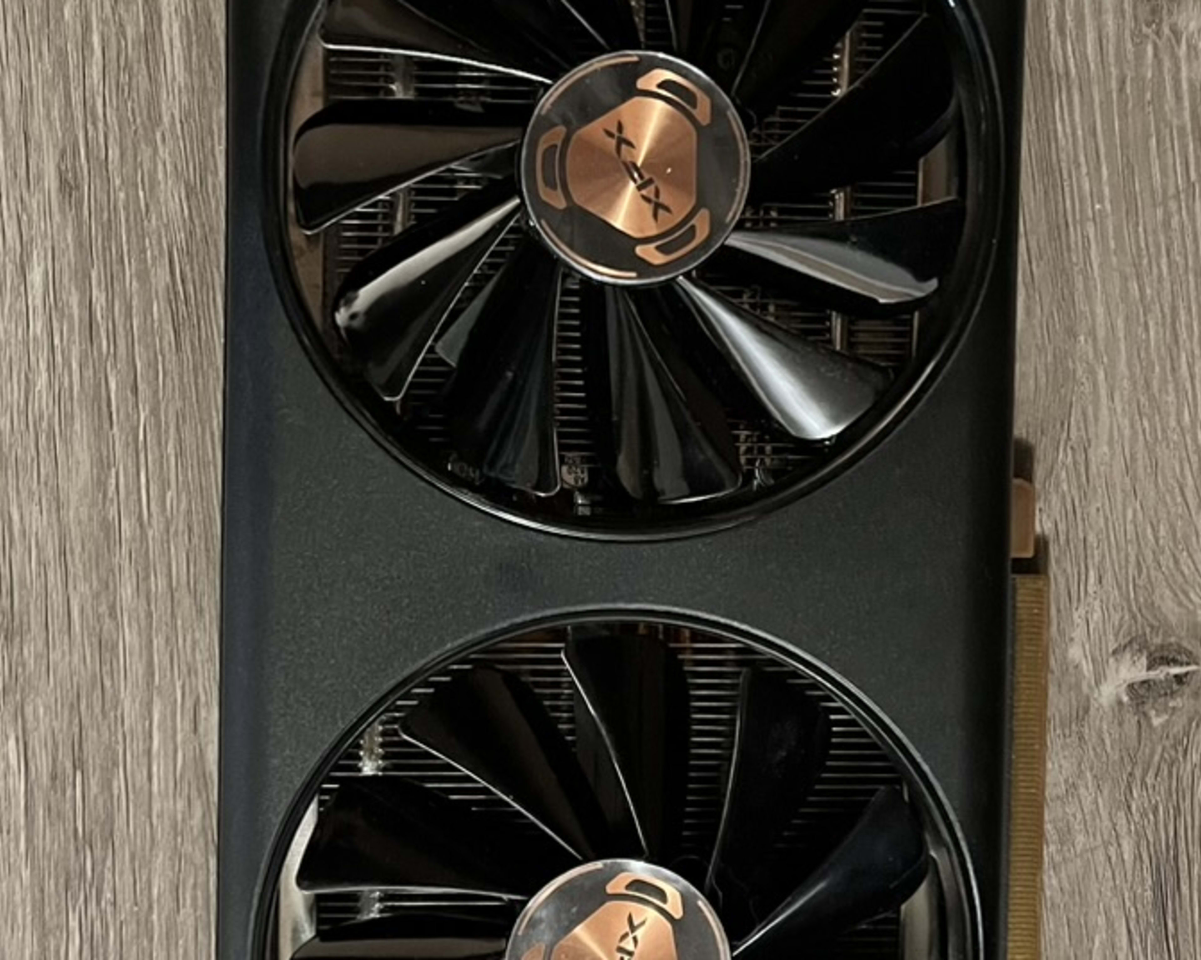 In Perfect Condition! XFX THICC II Radeon RX 5600 XT *Willing to Negotiate*
