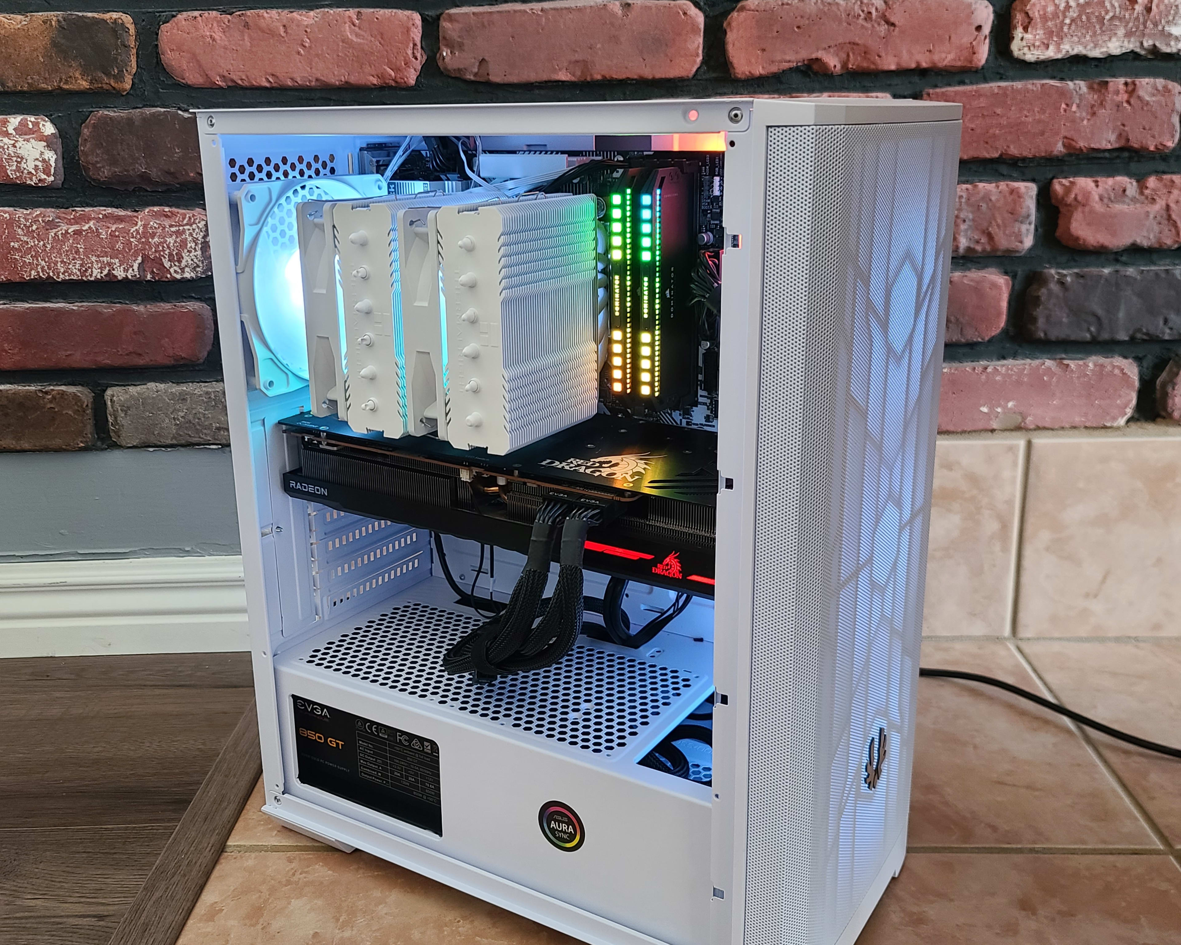 Ryzen 5 7600x, RX 6800 Gaming PC