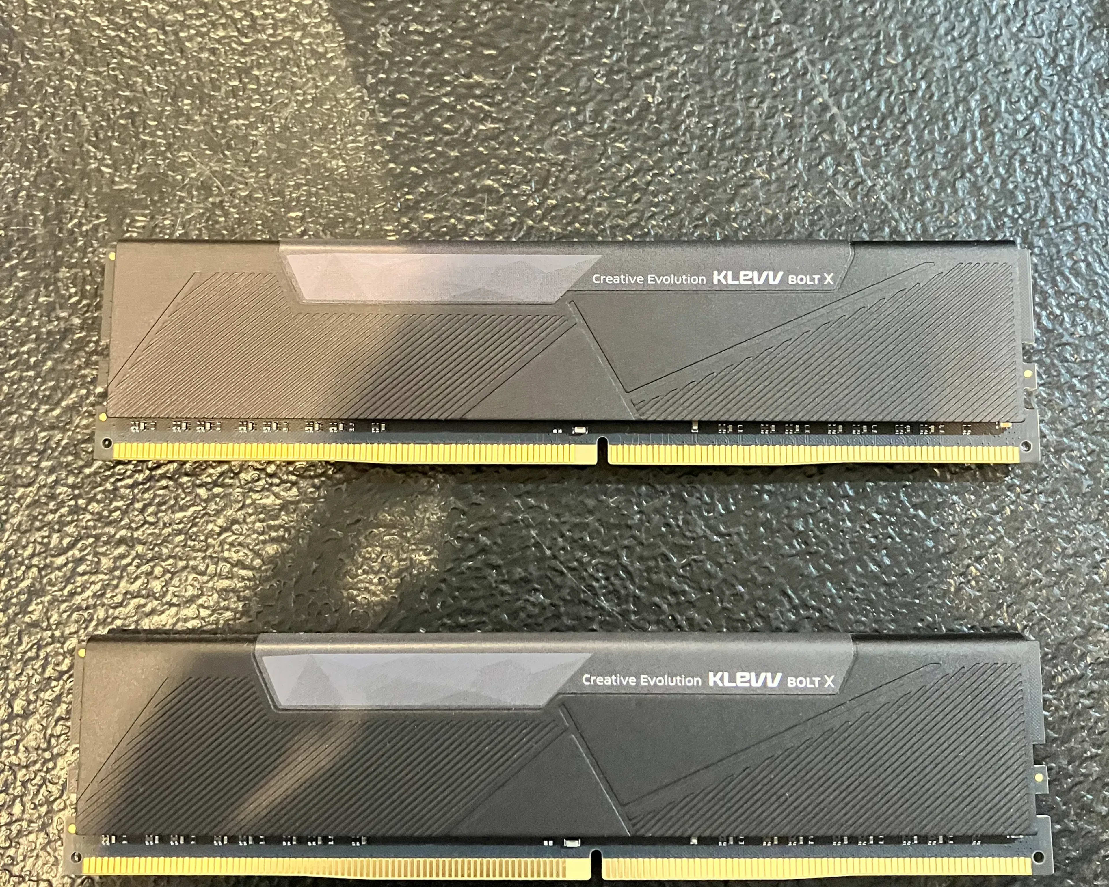 KLEVV 16gb 2X8GB DDR4 3200MHZ RAM