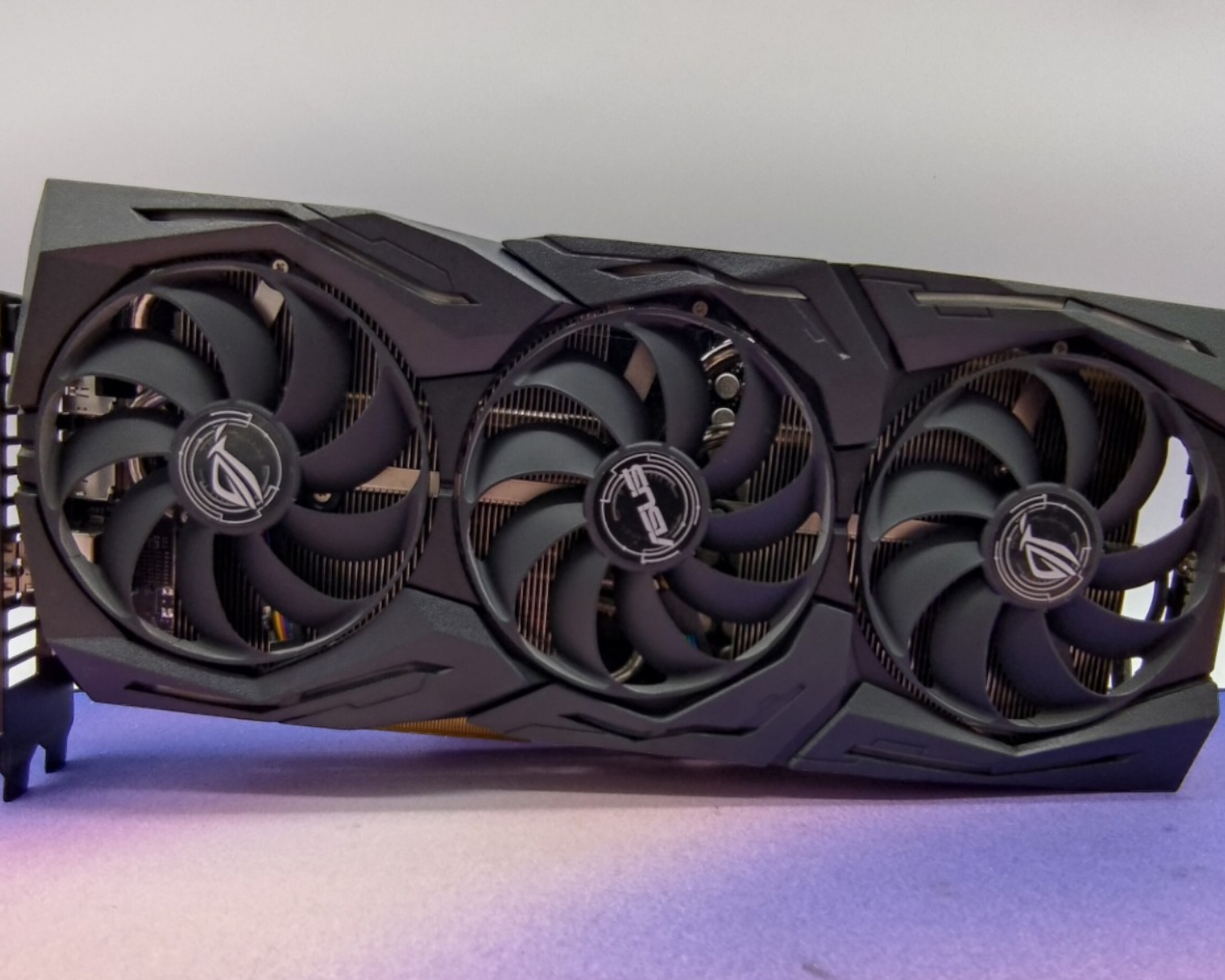 Asus ROG Strix RTX 2060 Super