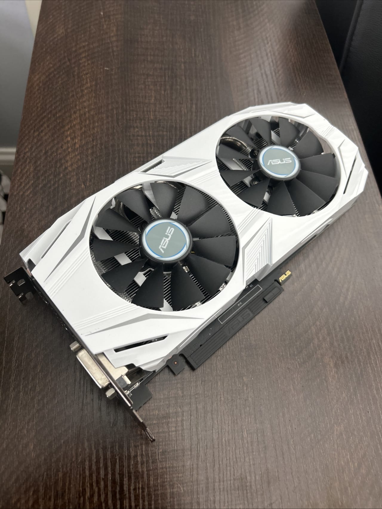 ASUS GTX 1060 3GB | Jawa