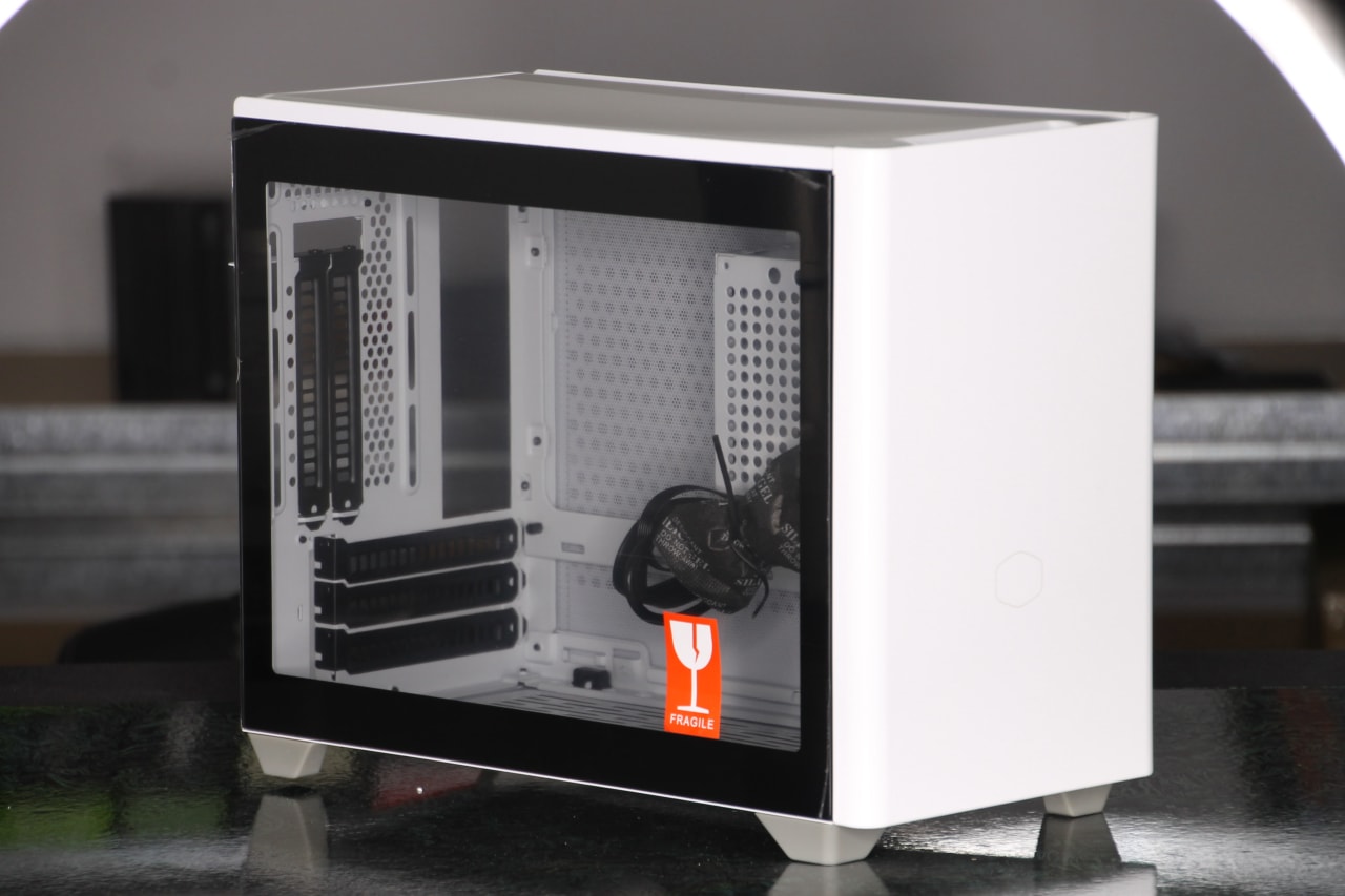 Cooler Master MasterBox NR200P Mini ITX Desktop Case | Jawa