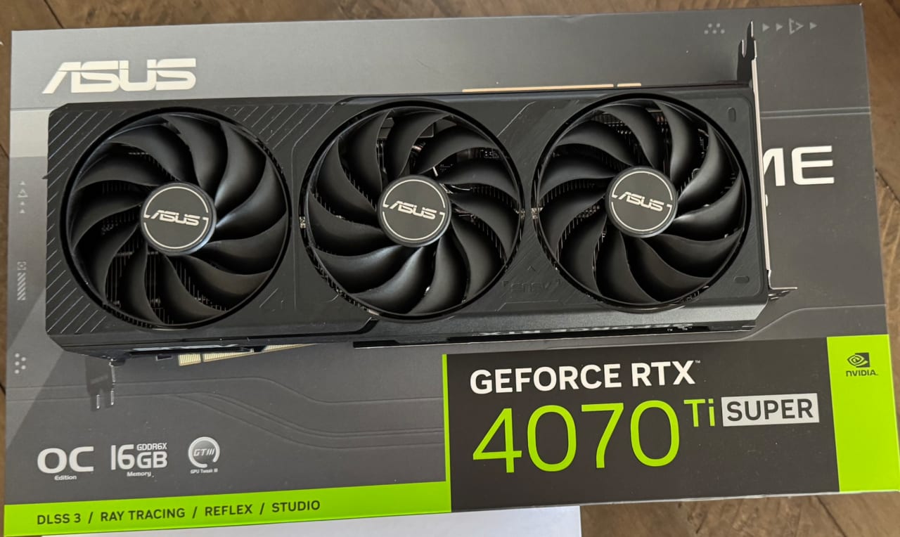 ASUS The SFF-Ready Prime GeForce RTX™ 4070 Ti Super OC ASUS The SFF-Ready Prime GeForce RTX™ 4070 Ti Super OC