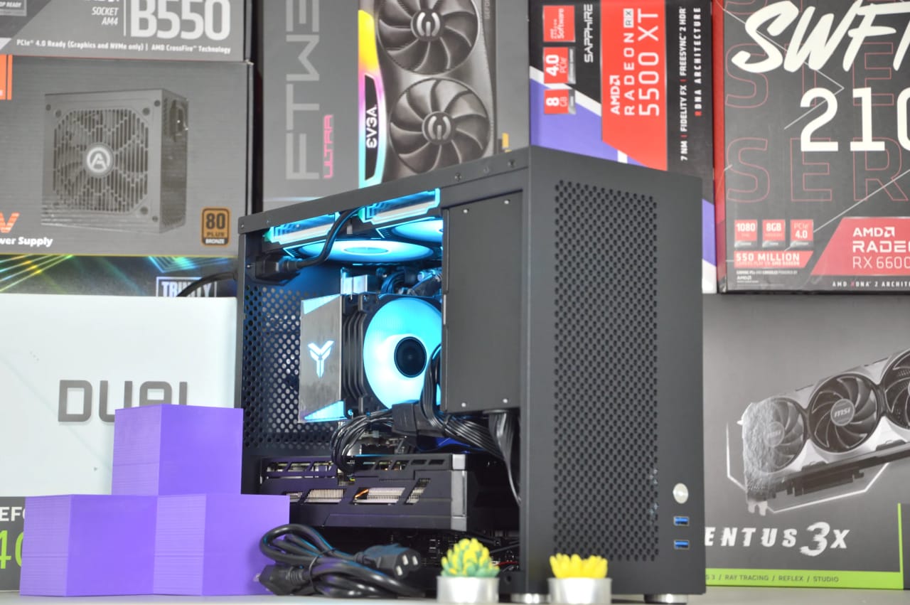 【超高性能ゲーミングPC】Core i5 RTX3070 32GB NVMe搭載 ⬛SFF⬛| RTX 3070 8GB | INTEL I5-10600KF | 32GB DDR4 RAM