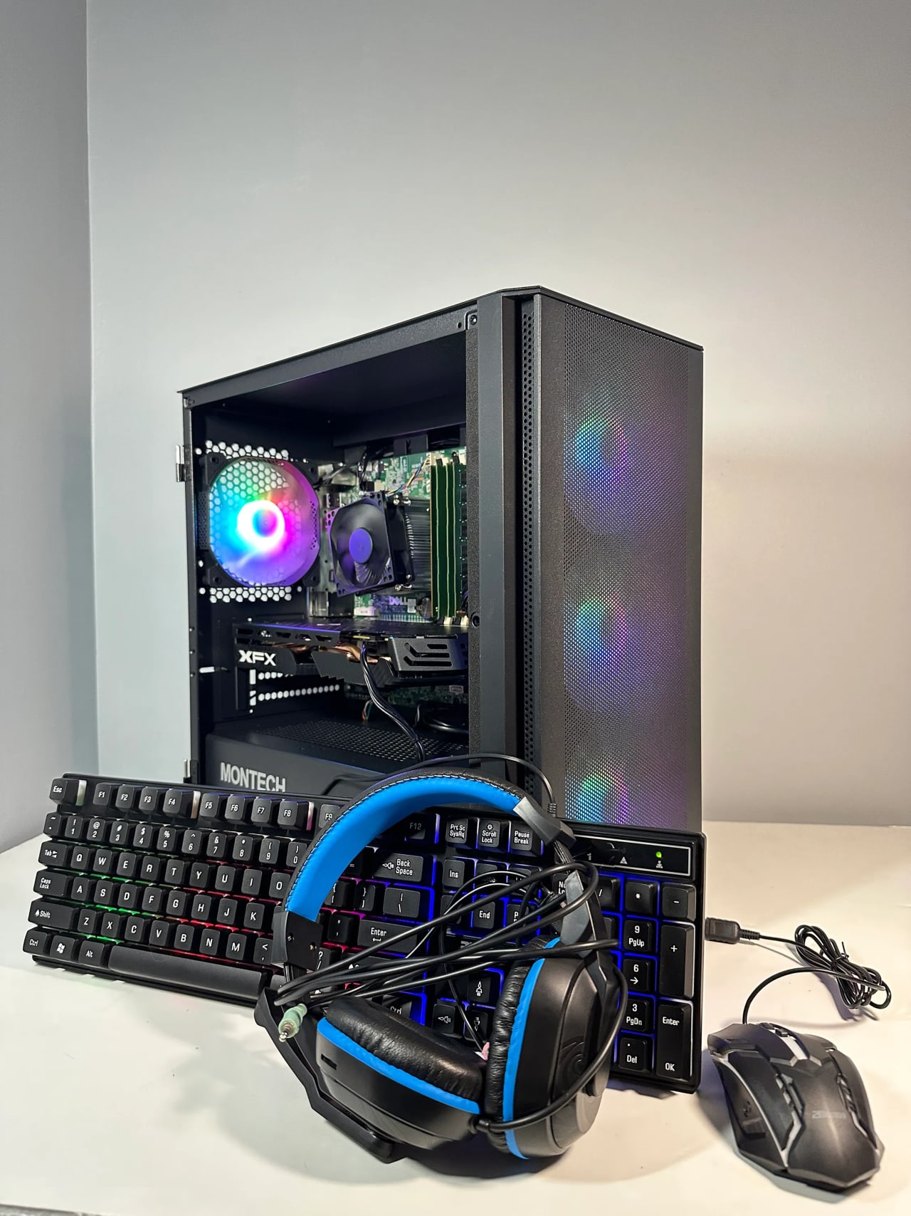 Intel i7 4790/AMD RX 580 8GB Custom RGB Gaming PC  BundleW/Keyboard/Mouse/Headset & Mic | Jawa