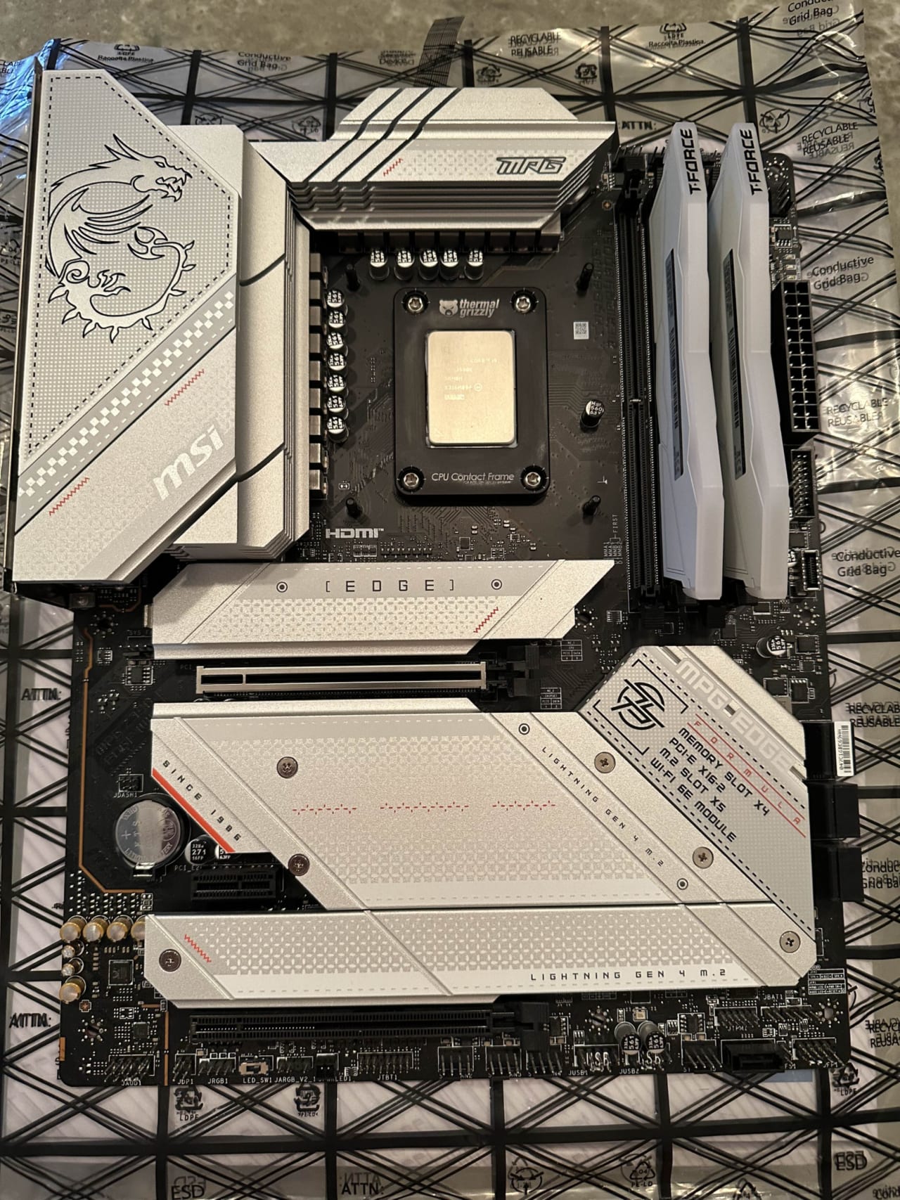 Intel i9-13900k, MSI z790 Edge Wifi, TeamGroup 64gb DDR5-6000 ram | Jawa Intel i9-13900k, MSI z790 Edge Wifi, TeamGroup 64gb DDR5-6000 ram | Jawa