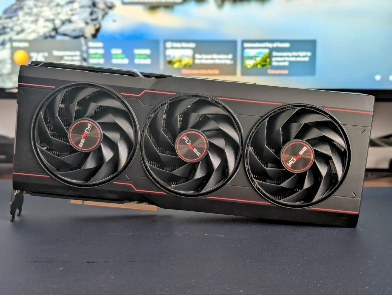 Sapphire Pulse 7900 XT - Open Box | Jawa