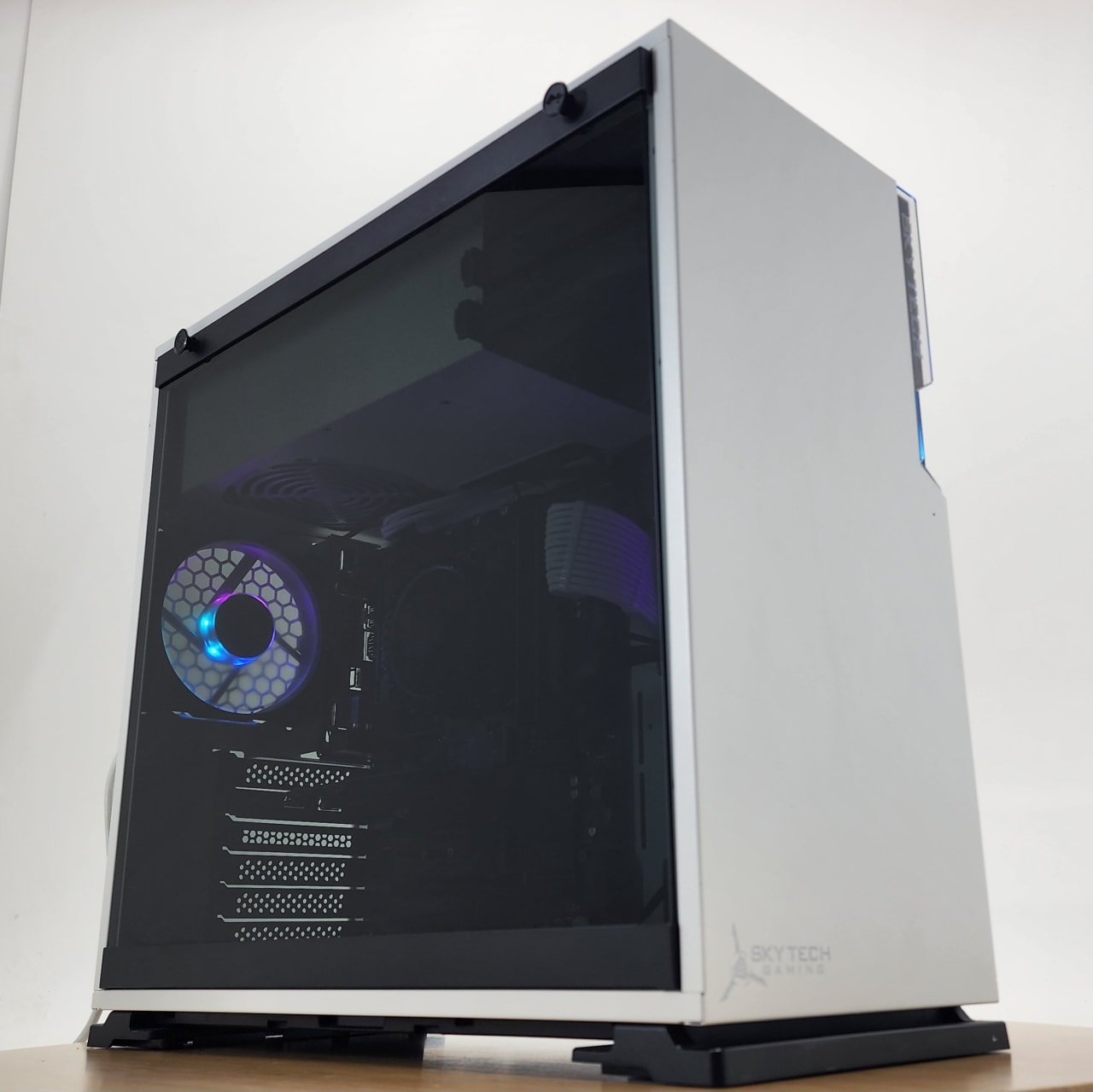 Gaming PC i3-13100F 16GB RAM 500GB SSD GT 1030 2GB Windows Gaming PC i3-13100F 16GB RAM 500GB SSD GT 1030 2GB Windows