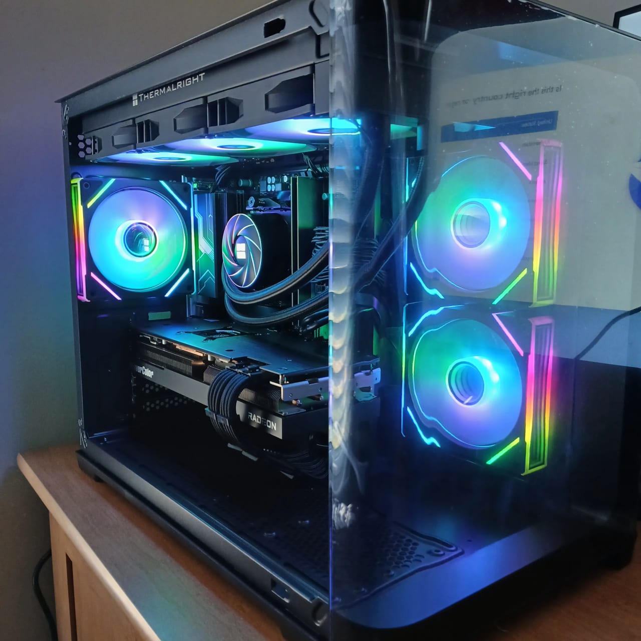 RX 7800XT 16GB | Ryzen 5 7600X | 32GB RAM | Jawa RX 7800XT 16GB | Ryzen 5 7600X | 32GB RAM | Jawa
