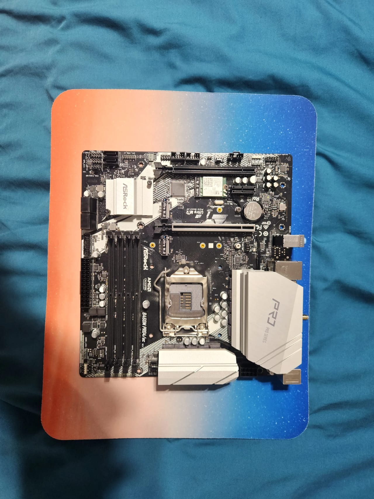 ASROCK B460M PRO4/AC micro ATX Motherboard Intel B460 Socket