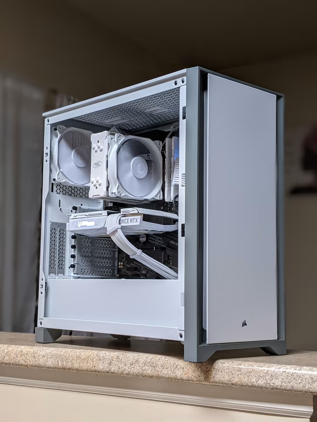 White High End AMD Gaming PC Ryzen 5 3600 - RTX 3060 | Jawa