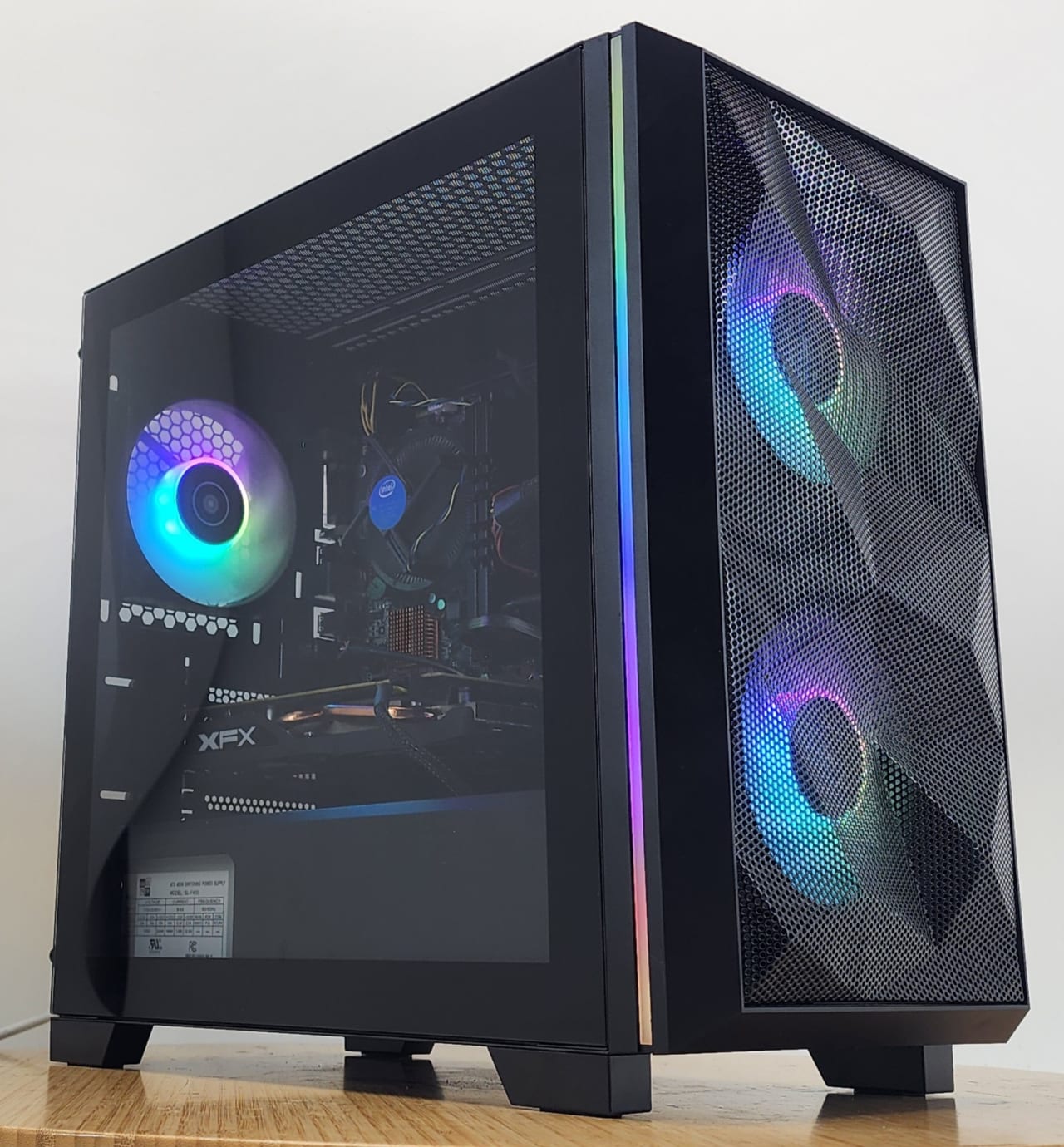 ゲーミングPC/core i5 6500/ 500GB /radeon r9 ゲーミングPC/core i5 6500/ 500GB /radeon r9