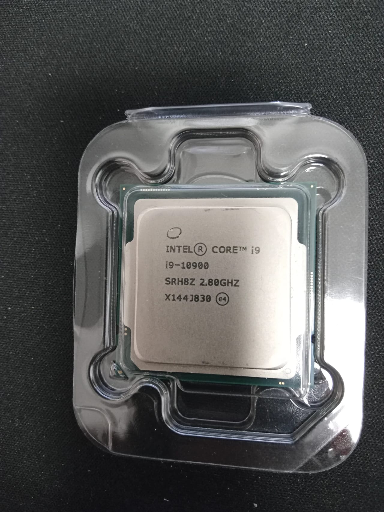 Intel Core i9 10900 CPU | Jawa