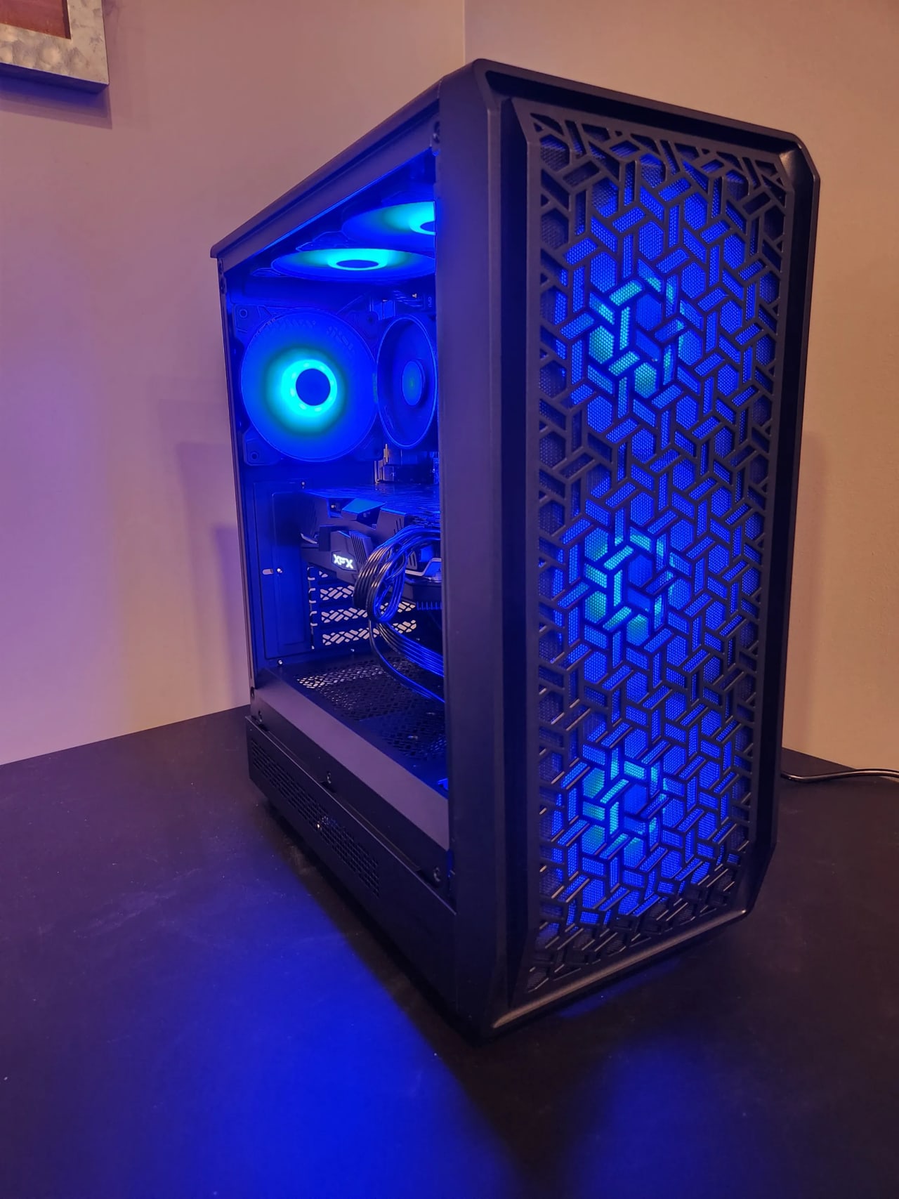 Ultimate 1080p Gaming PC | Ryzen 5 5500 + RX 5700XT | 16GB Ultimate 1080p Gaming PC | Ryzen 5 5500 + RX 5700XT | 16GB