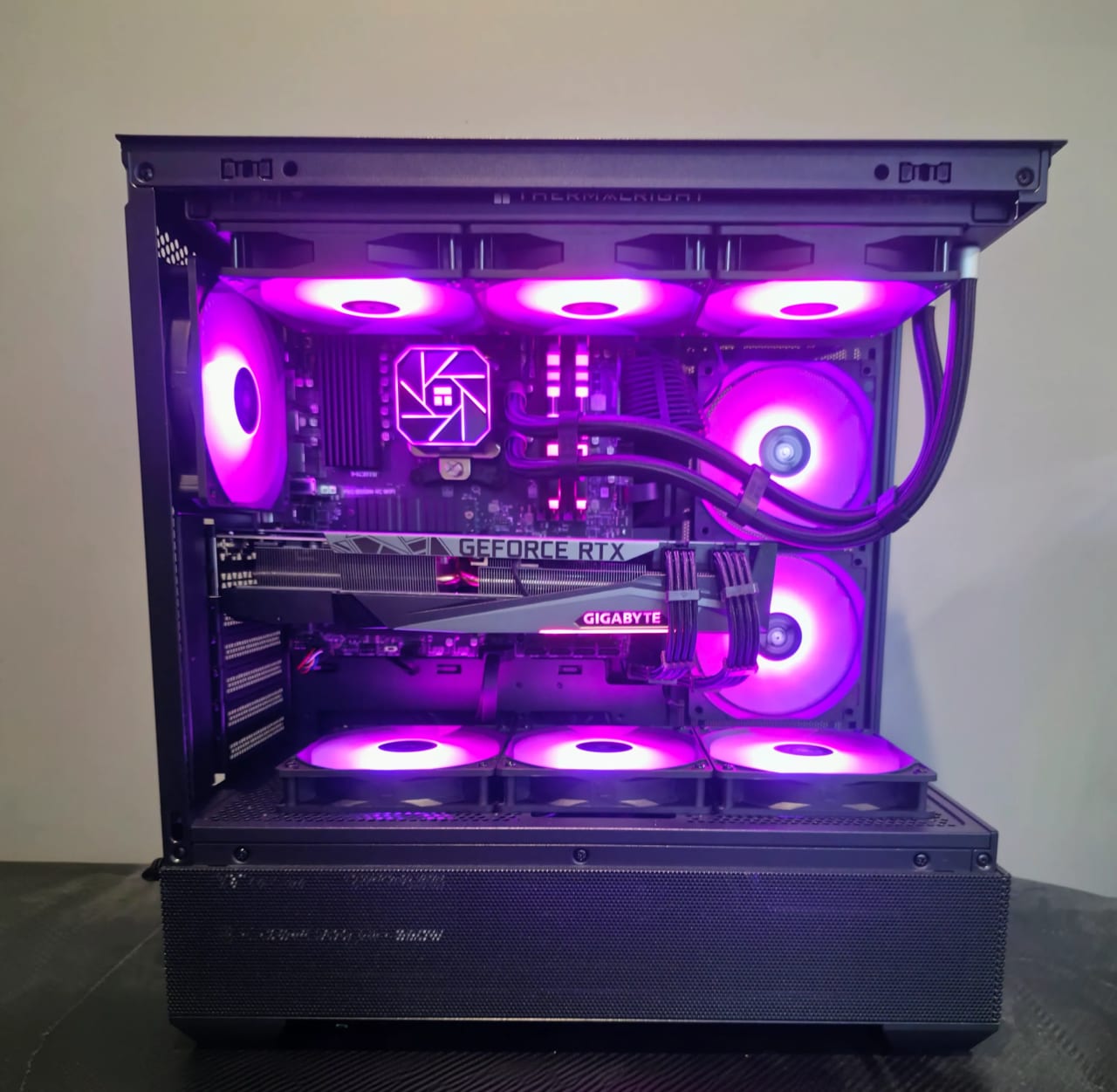 [TITANIUM]白い光る✨ゲーミングPC✨フルセット✨RTX3080@ 新品パーツ】白い光る✨ゲーミングPC✨フルセット✨RTX3080