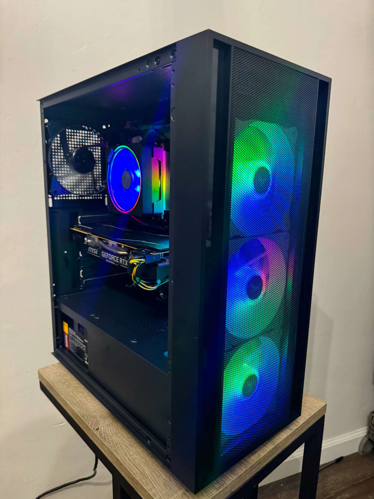 Gaming PC – Ryzen 7 2700X,RTX 2070 Super, 32GB Ram,360GB SSD Gaming PC – Ryzen 7 2700X,RTX 2070 Super, 32GB Ram,360GB SSD