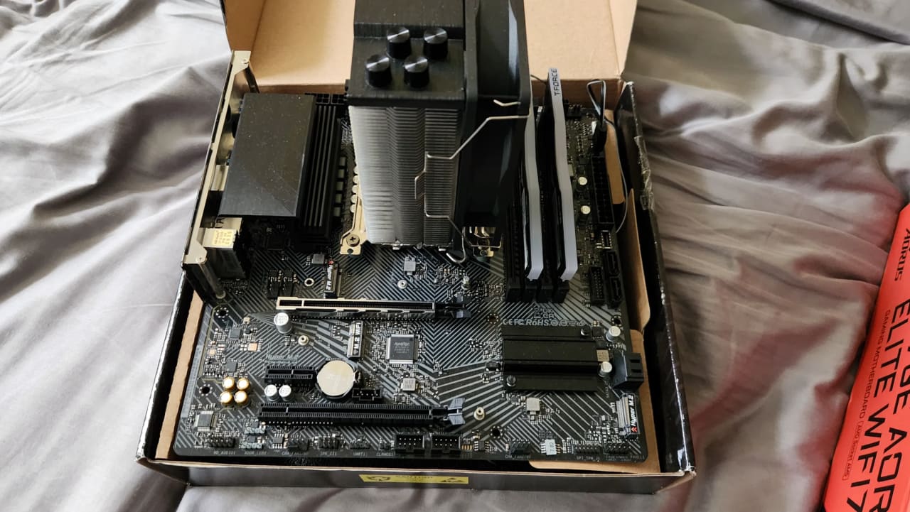 その他 Inter Core i5 12400F Mainboard ASRock Amazon.com: Intel Core i5-12400F Desktop Processor and