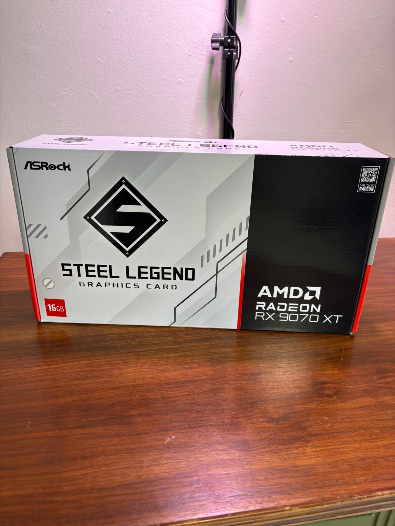 RX 9070XT - ASRock Steel Legend 16GB White | Jawa RX 9070XT - ASRock Steel Legend 16GB White | Jawa