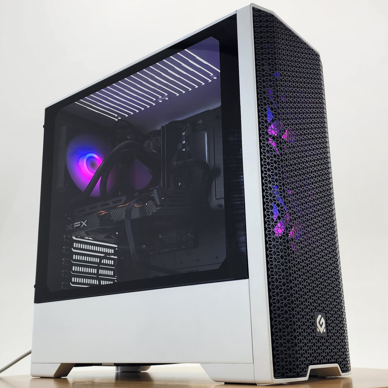 Gaming PC i7-10700 16GB RAM 500GB SSD RX 580 8GB Windows 11 Gaming PC i7-10700 16GB RAM 500GB SSD RX 580 8GB Windows 11