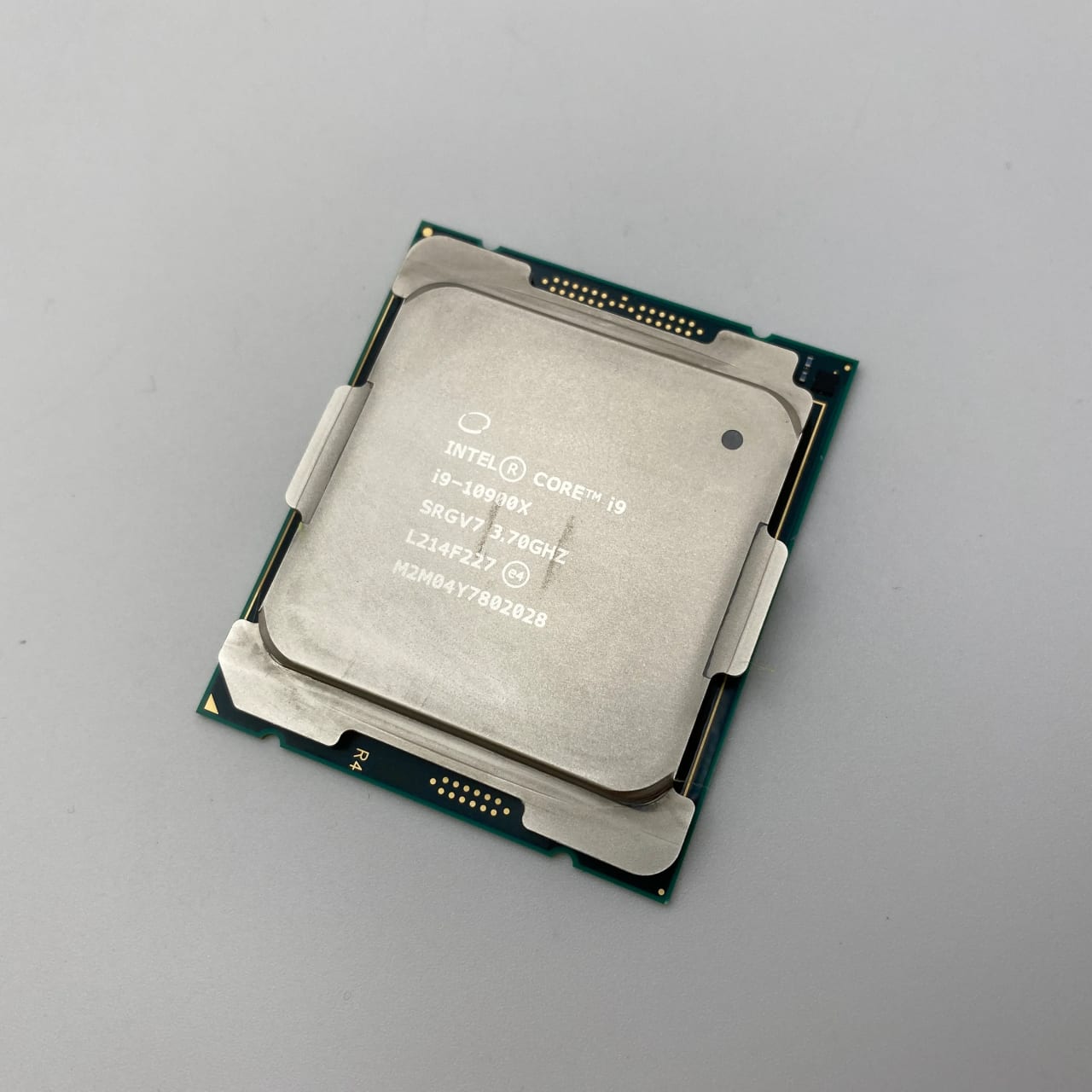 Intel Core i9-10900X X-Series Processor, 3.7 GHz, 10-Core. | Jawa