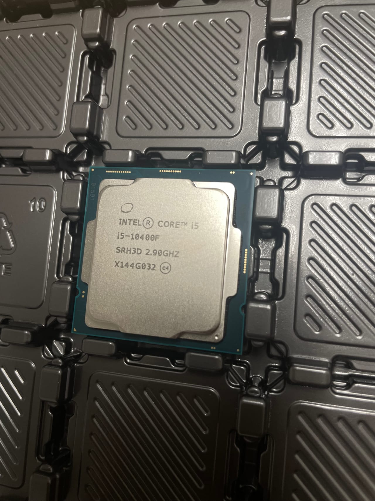 Amazon.com: Intel Core i5-10400F Desktop Processor 6 Cores