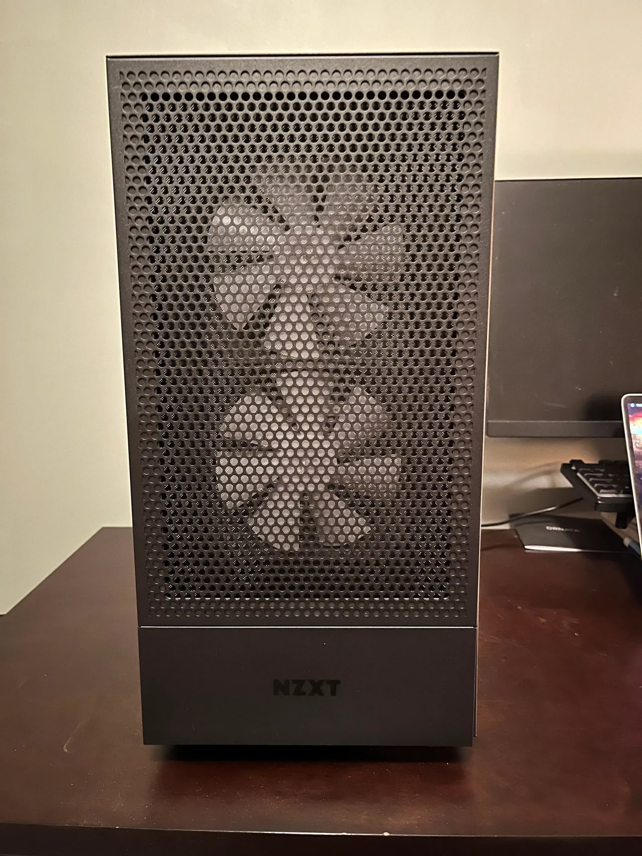 Barely used custom gaming pc | Jawa