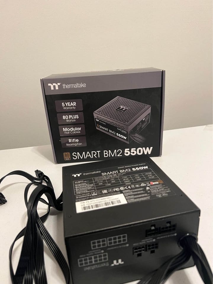 Thermaltake Smart BM2 550W 80+ Bronze | Jawa