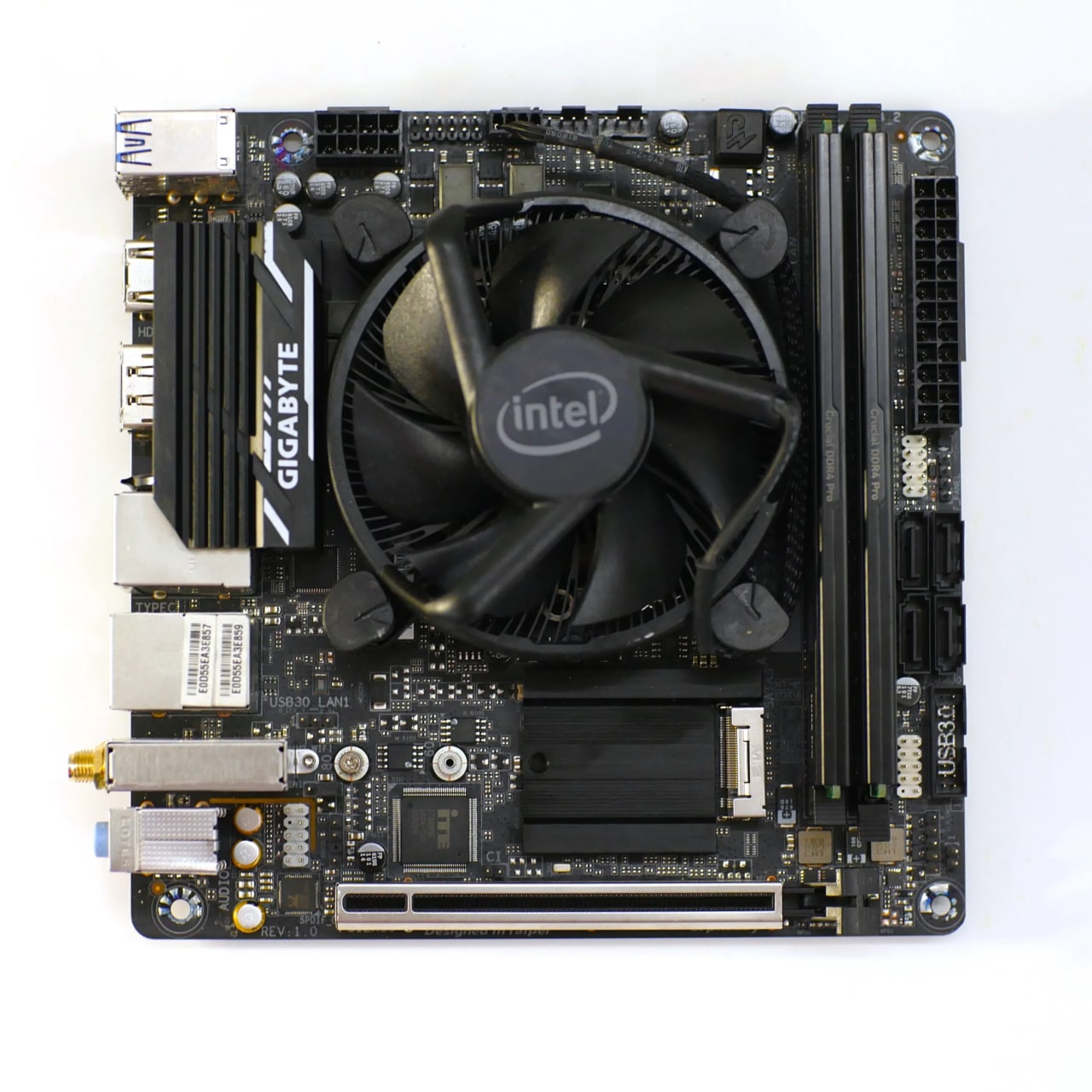 マザーボード GIGABYTE Z370N WIFI i5 9400f DDR4 32GB GIGABYTE Z370N WIFI i5 9400f DDR4 32GB - メルカリ