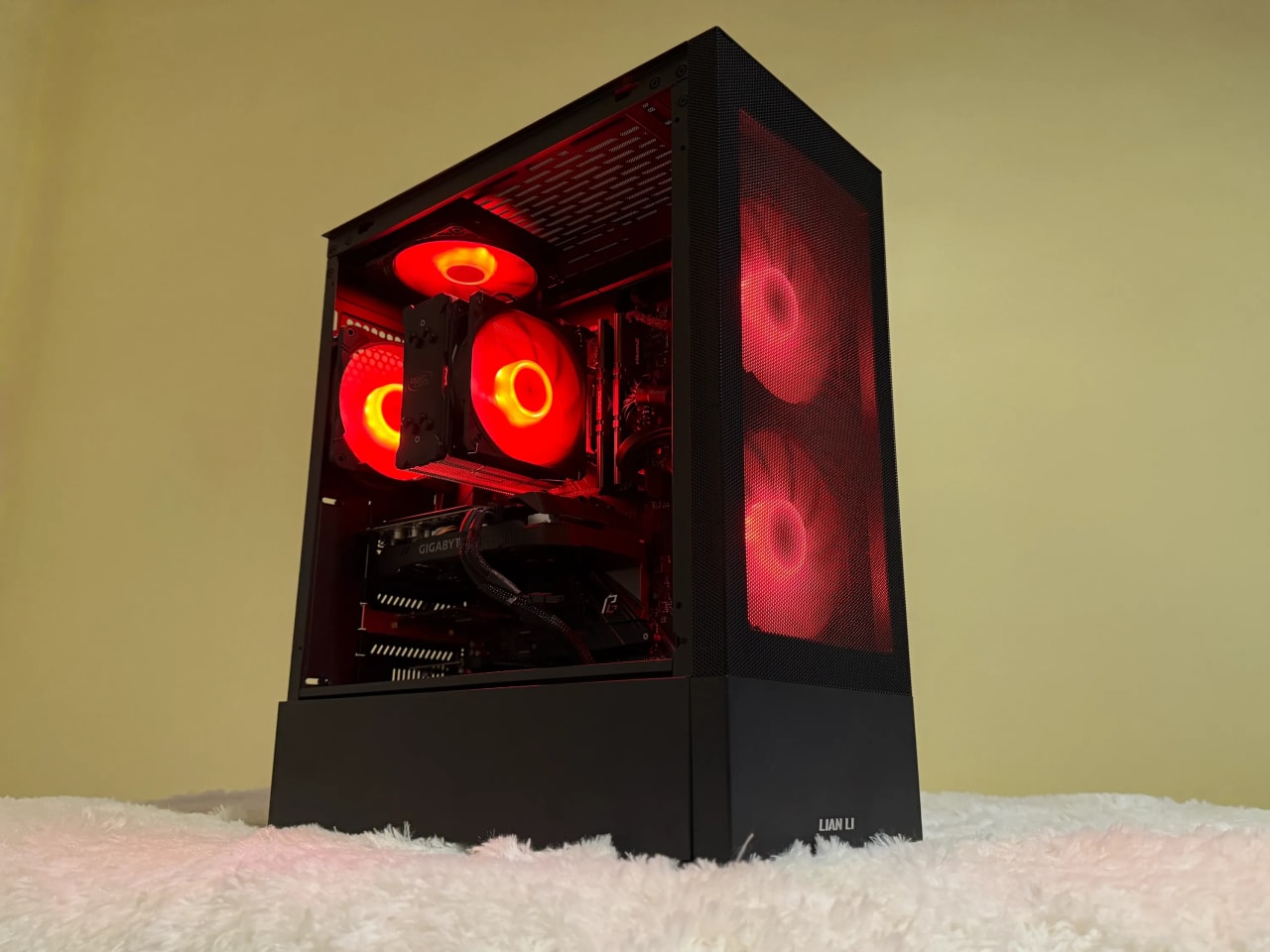 1080p Gaming PC - SCRAPPY | i7-9700 | RTX 1660 Ti | 16 GB 1080p Gaming PC - SCRAPPY | i7-9700 | RTX 1660 Ti | 16 GB