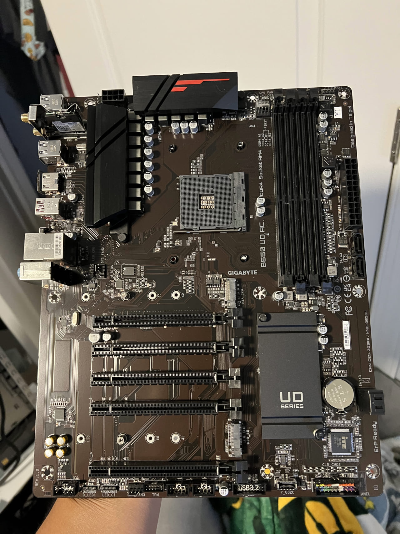 Gigabyte B550 UD AC on Jawa