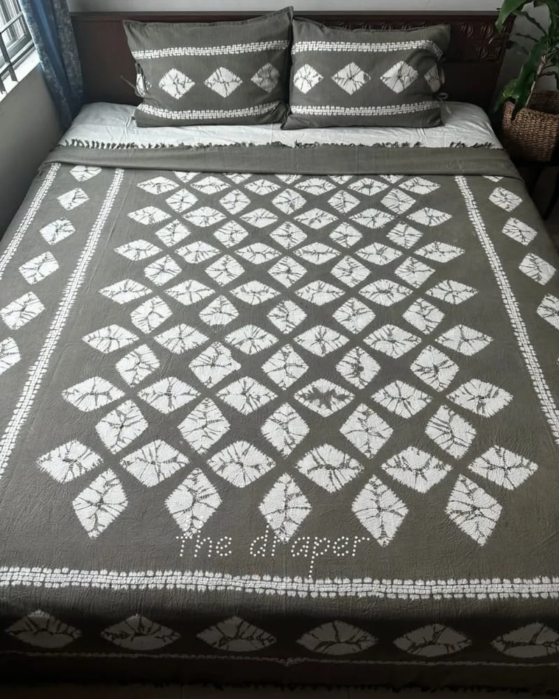 Olive Garden Diamond Shibori Bed Cover Set