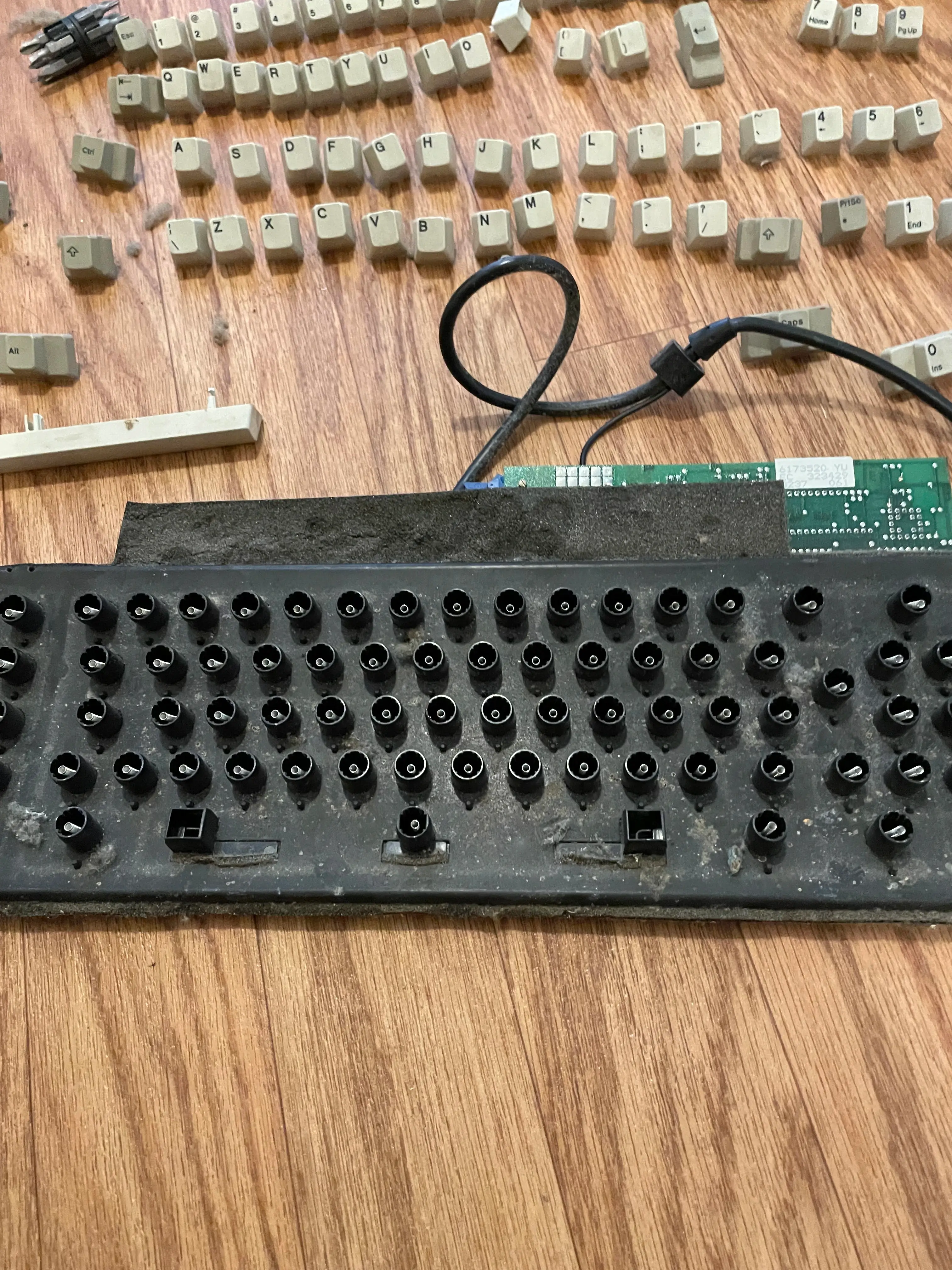 the sheer number of fist sized dust bunnies on this board is bonkers - lots of corrosion as well