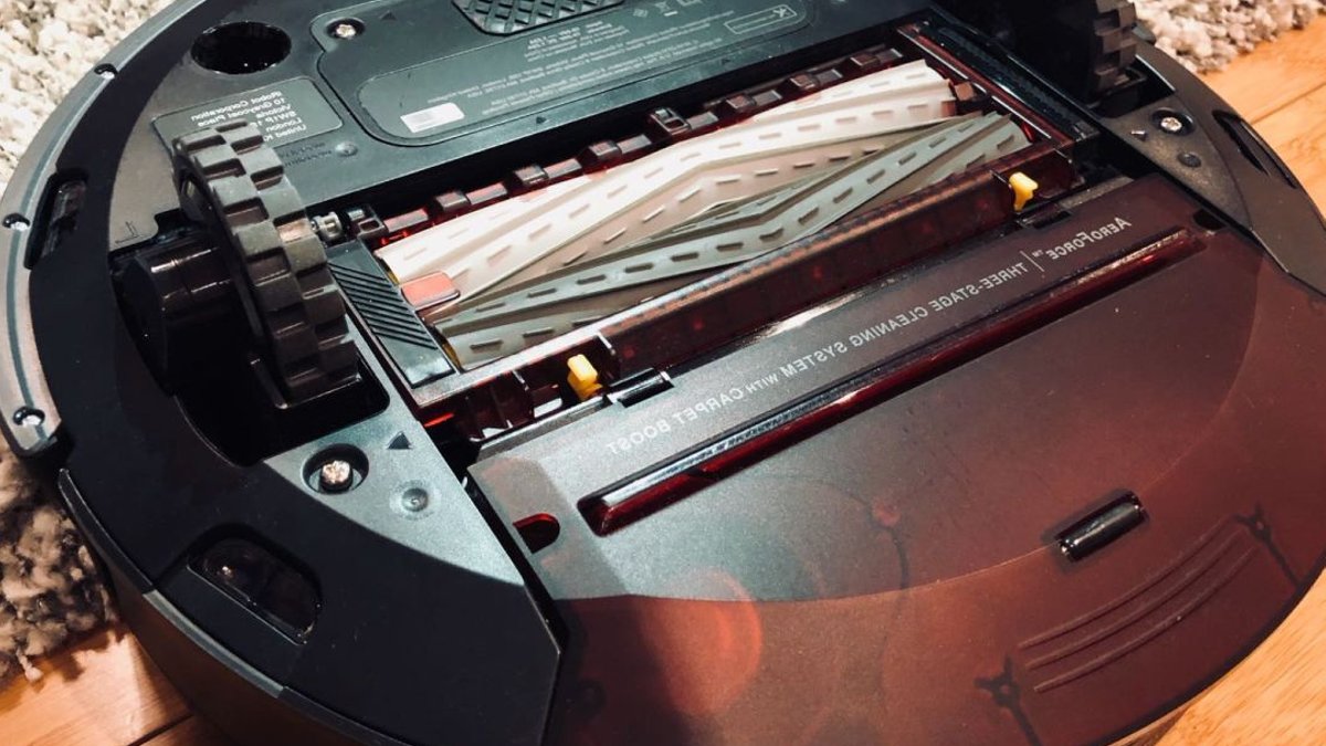 Robot vacuum’s hair buildup reveals hidden maintenance issue - robot vacuum hair