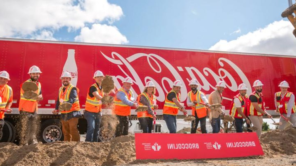 Coca-Cola expands Brampton bottling plant with $141M upgrade Coca-Cola expands Brampton bottling plant with $141M upgrade - coca cola expansion