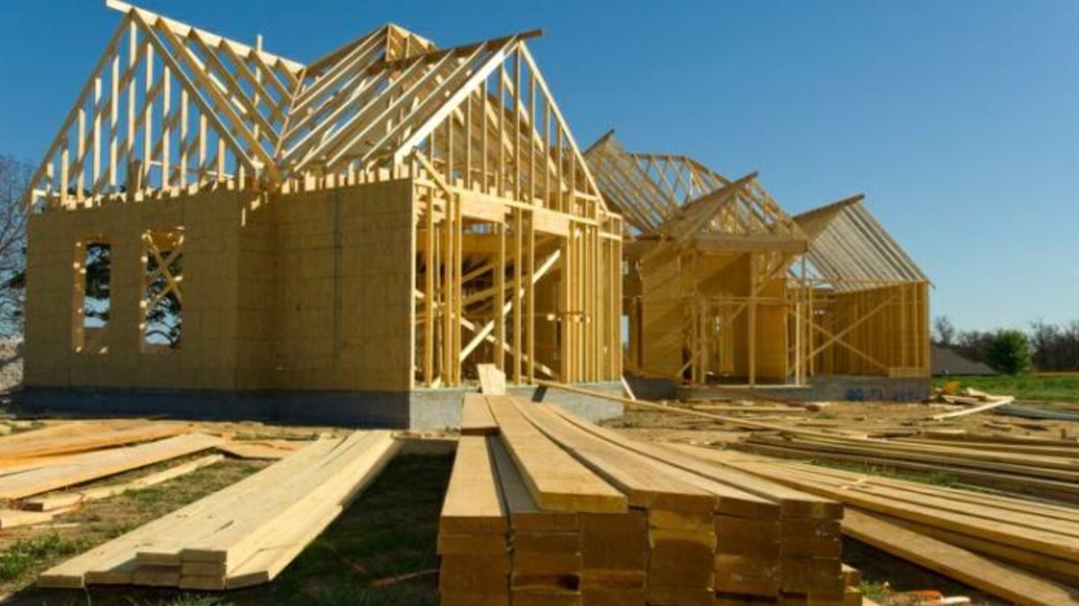 U.S. single-family home construction rises amid broader slowdown
