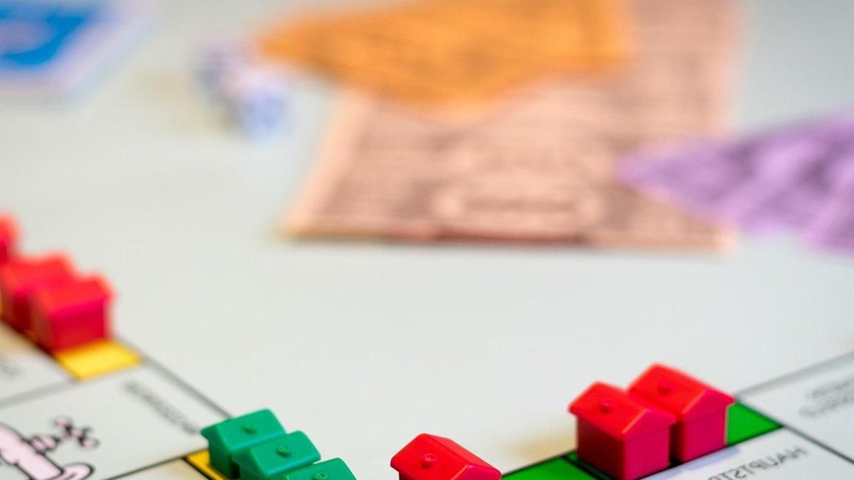Housing shortage dominates Spain's snap election campaign - housing shortage
