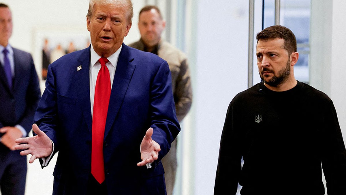 Trump Urges Ukraine to Replace Zelensky Over Deal