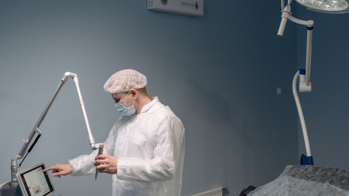 From Soviet Corneal Cuts to LASIK Revolution