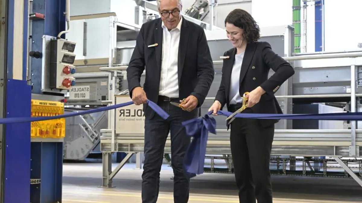 Stadler Opens Test Center in Germany to Boost Recycling Innovation Julia and Willi Stadler at the opening ceremony of Stadler's new test centre in Altshausen, Germany.