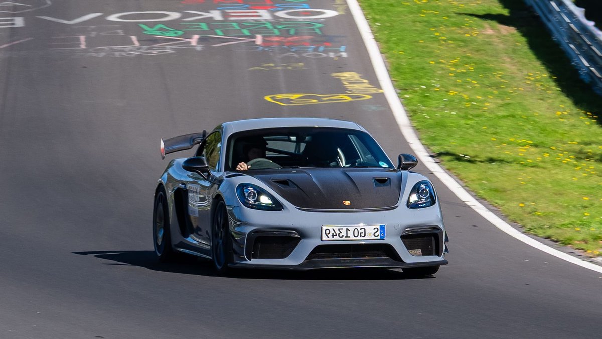 Manthey kit turns Cayman GT4 RS into Nürburgring contender - nurburgring contender