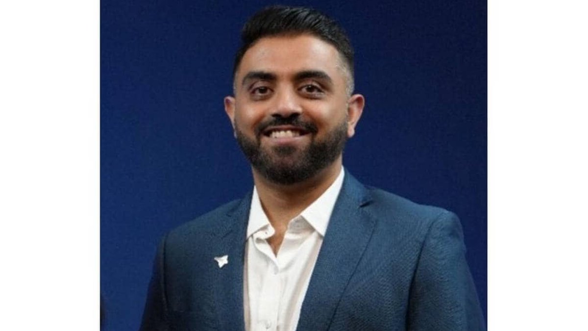 Indian Pilot Hailed Hero After Mid-Air Attack - mid-air attack